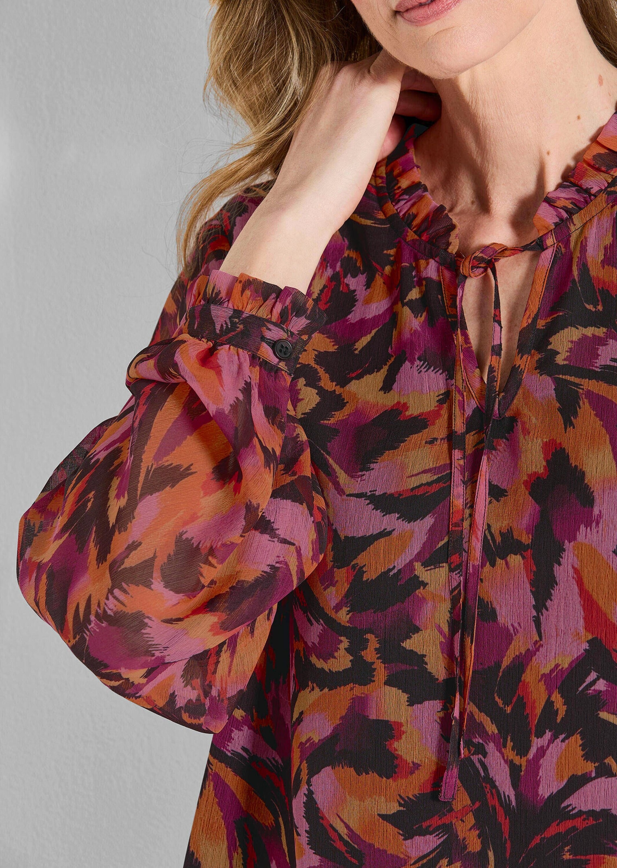 GOLDNER Schlupfbluse »Chiffon-Bluse mit semitransparenten Ärmeln«