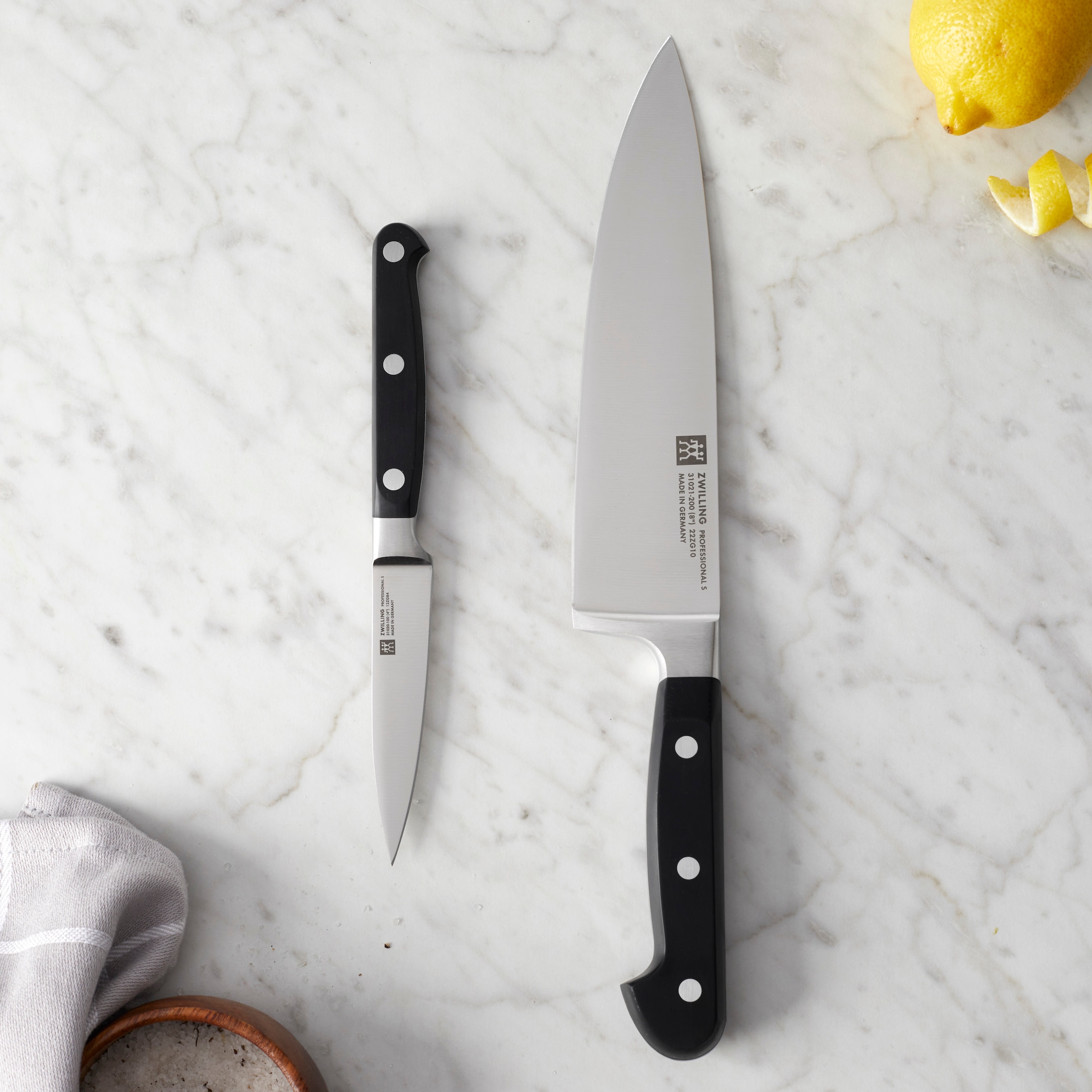 Zwilling Messer-Set »Pro«, (Set, 2 tlg., 1 Spick- und Garniermesser (10 cm),
1 Kochmesser (20 cm), Edelstahl 18/10, aus einem Stück geschmiedet