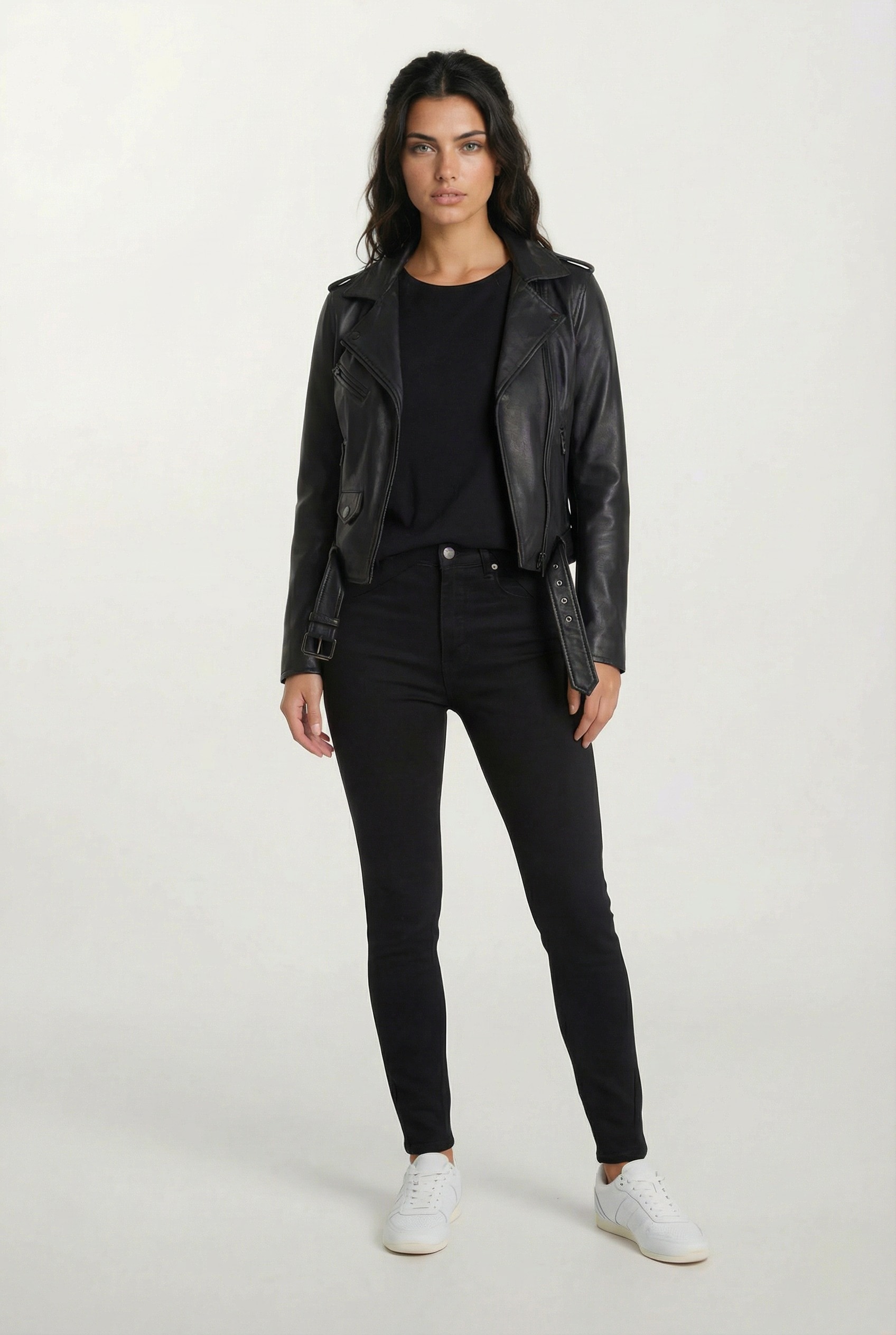 trueprodigy Lederjacke »Laura Gürtel, Reverskragen und asymmetrischer Reißverschluss« ohne Kapuze
