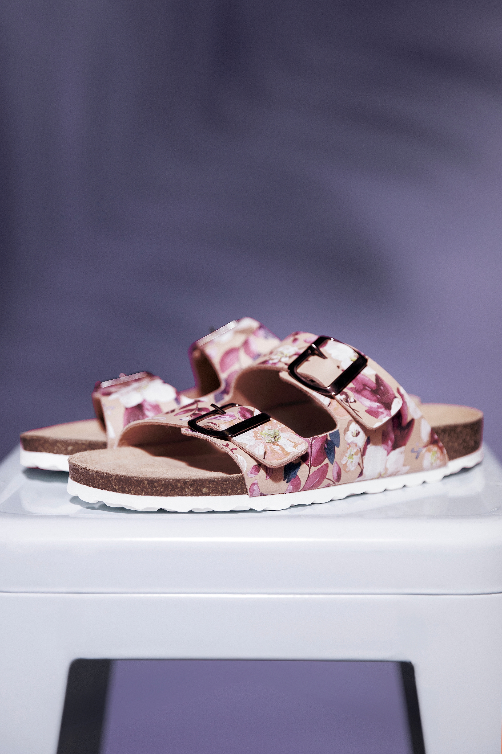 Aniston SHOES Pantolette  Hausschuh, Sommerschuh mit Blumendruck - NEUE KOLLEKTION