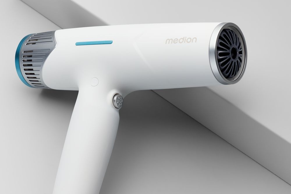 Medion® Ionic-Haartrockner »HD2 (MD19984)«, 1500 W, 3 Aufsätze, Selbstreinigungsfunktion, je 3 Temperatur- und Luftstromstufen