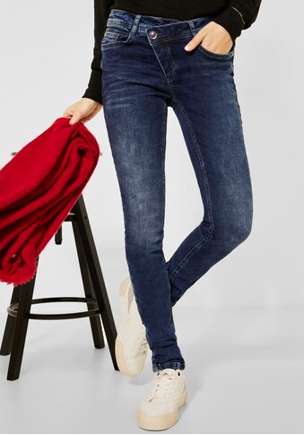 STREET ONE Stretch-Jeans »Style York«, mit asymmetrischem Verschluss kaufen