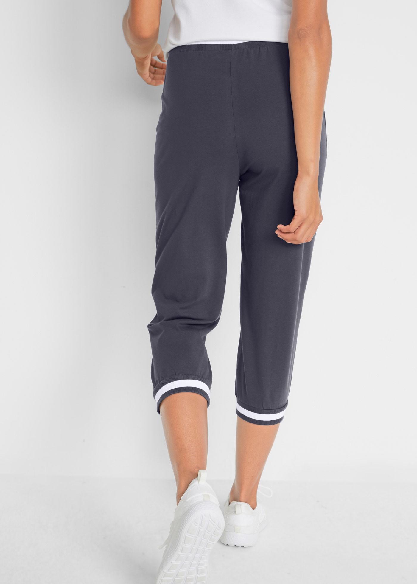 bonprix Jogginghose »Jogginghose, 3/4-Länge aus Baumwollmix«  aus Baumwollmix, mit Stretch-Material, Regular Fit, casual Stil