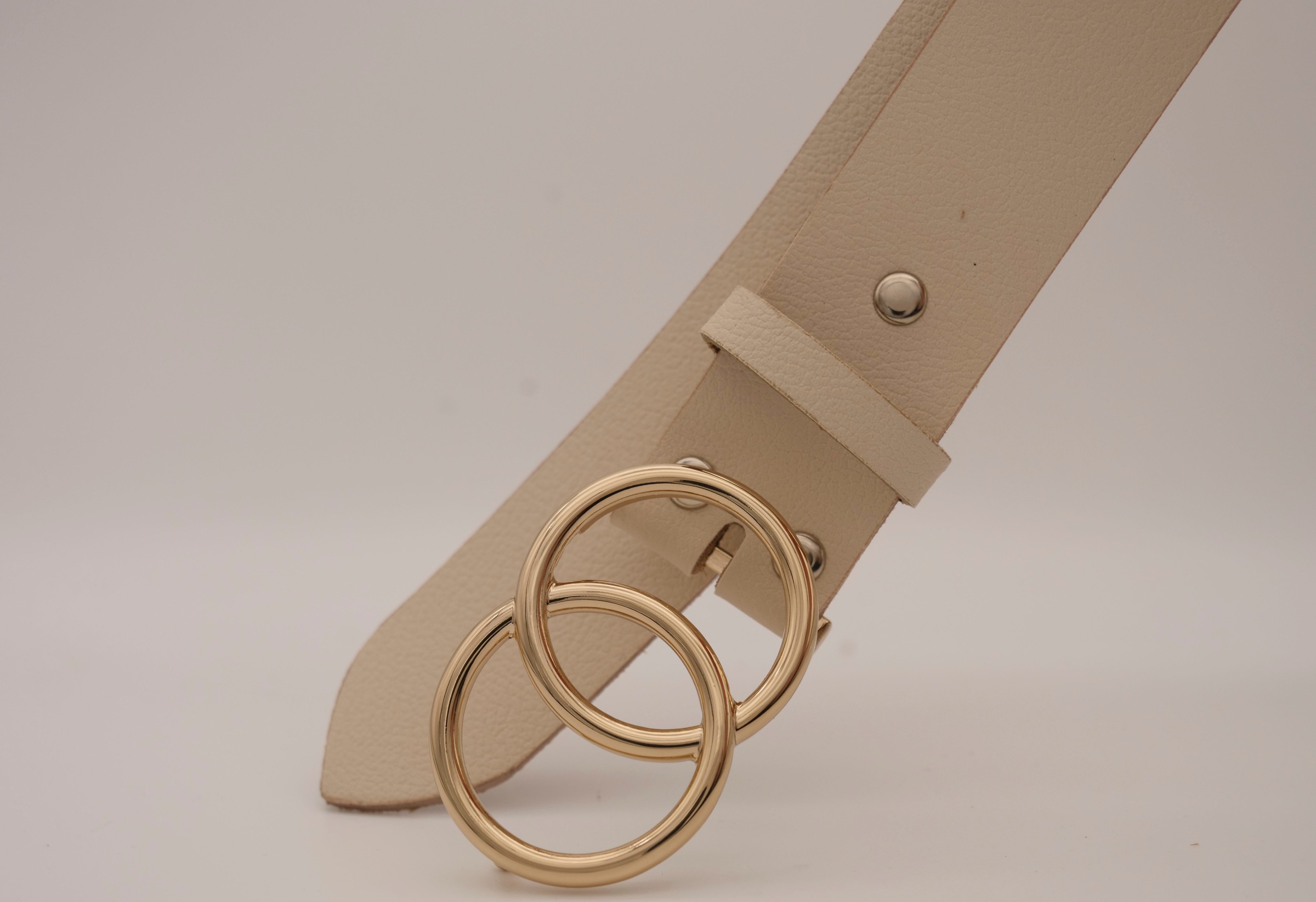 AnnaMatoni Ledergürtel mit goldener Schließe