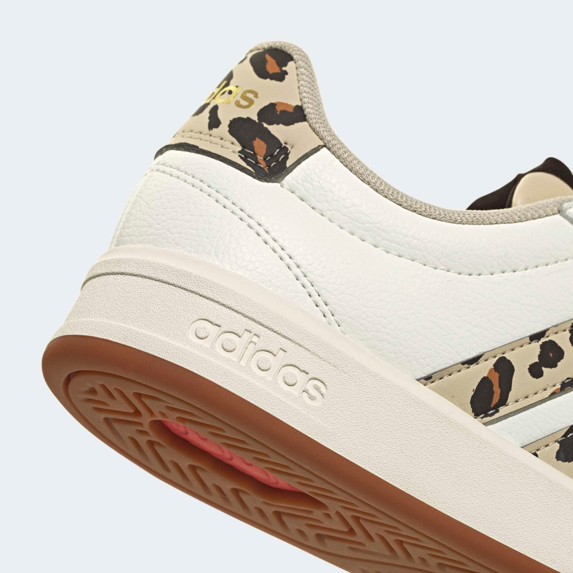 adidas Sportswear Sneaker »GRAND COURT 3.0«  mit Leo Muster