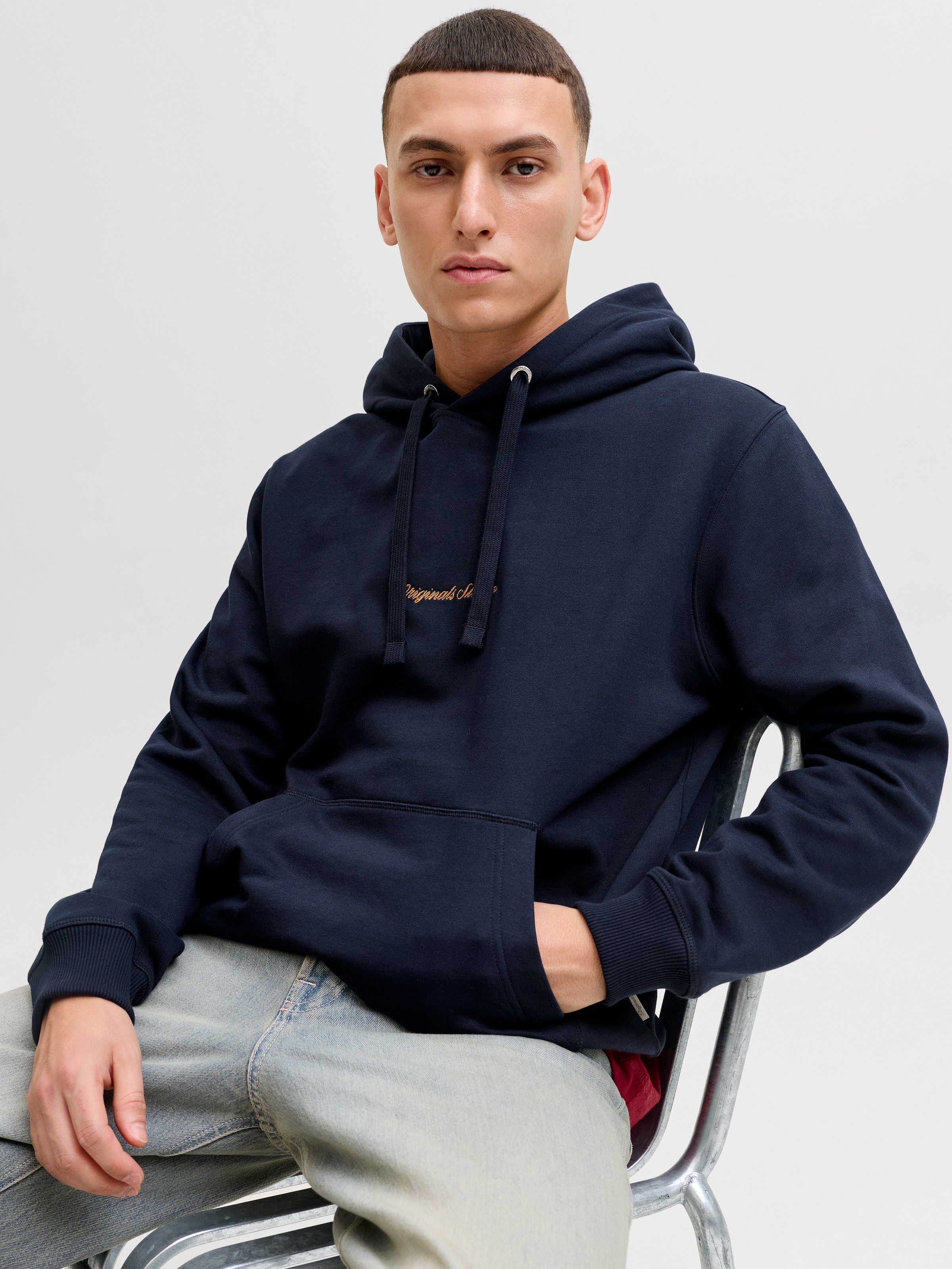 Jack & Jones Kapuzensweatshirt »JORNORREBRO EMB SWEAT HOOD NOOS«, mit Logo Print
