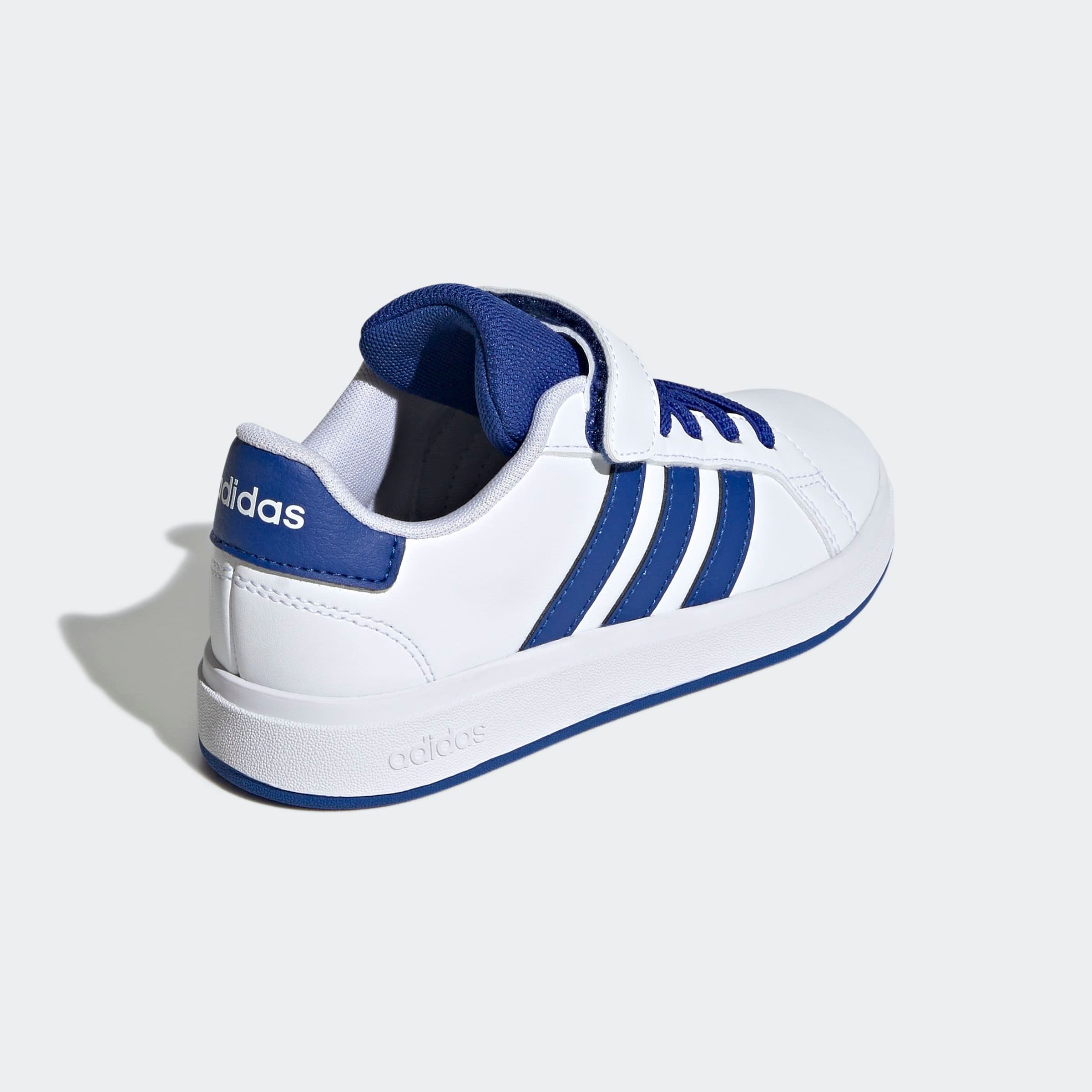 adidas Sportswear Sneaker »GRAND COURT 2.0 KIDS«, Design auf den Spuren des adidas Superstar