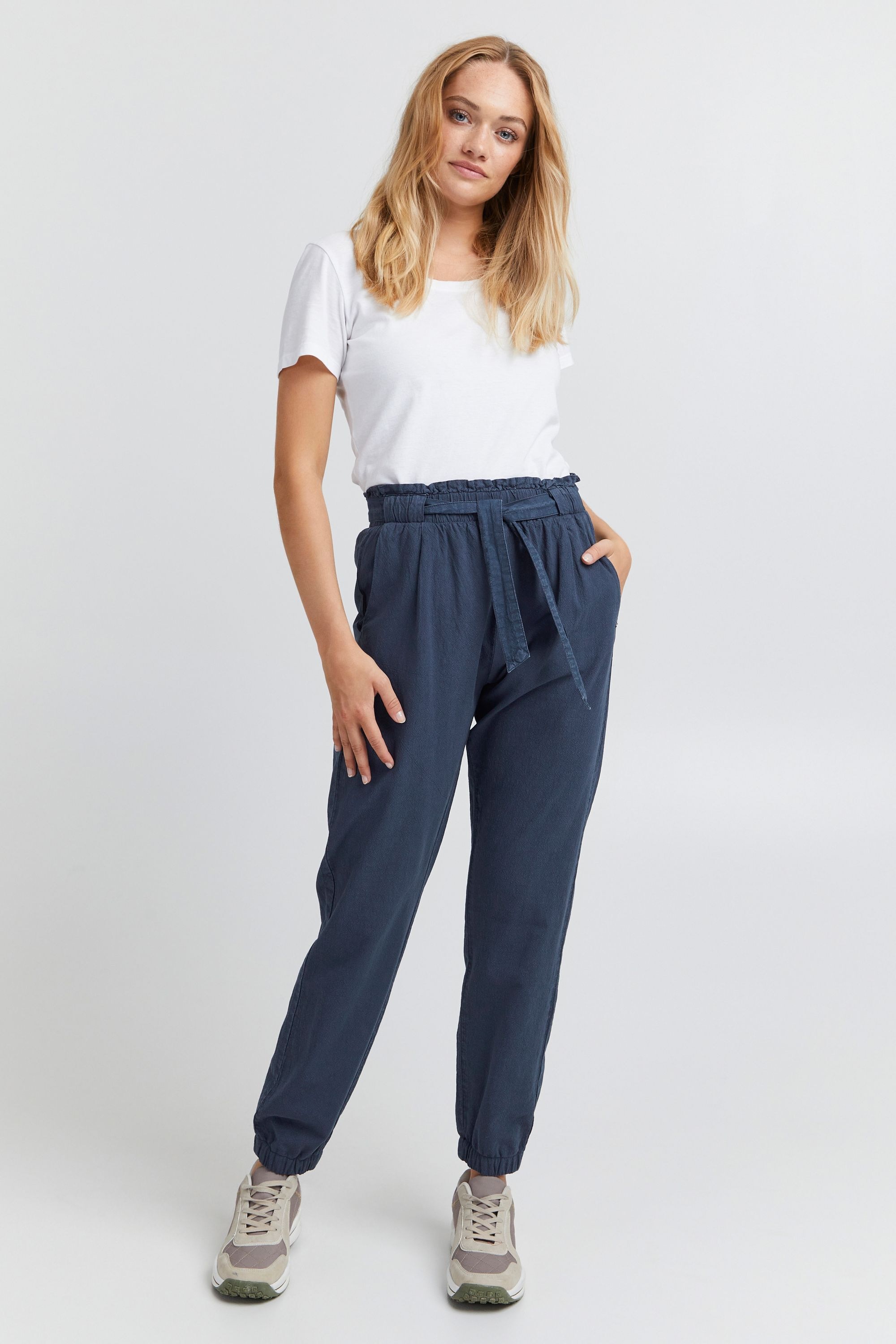 OXMO Stoffhose »Stoffhose OXLennja«