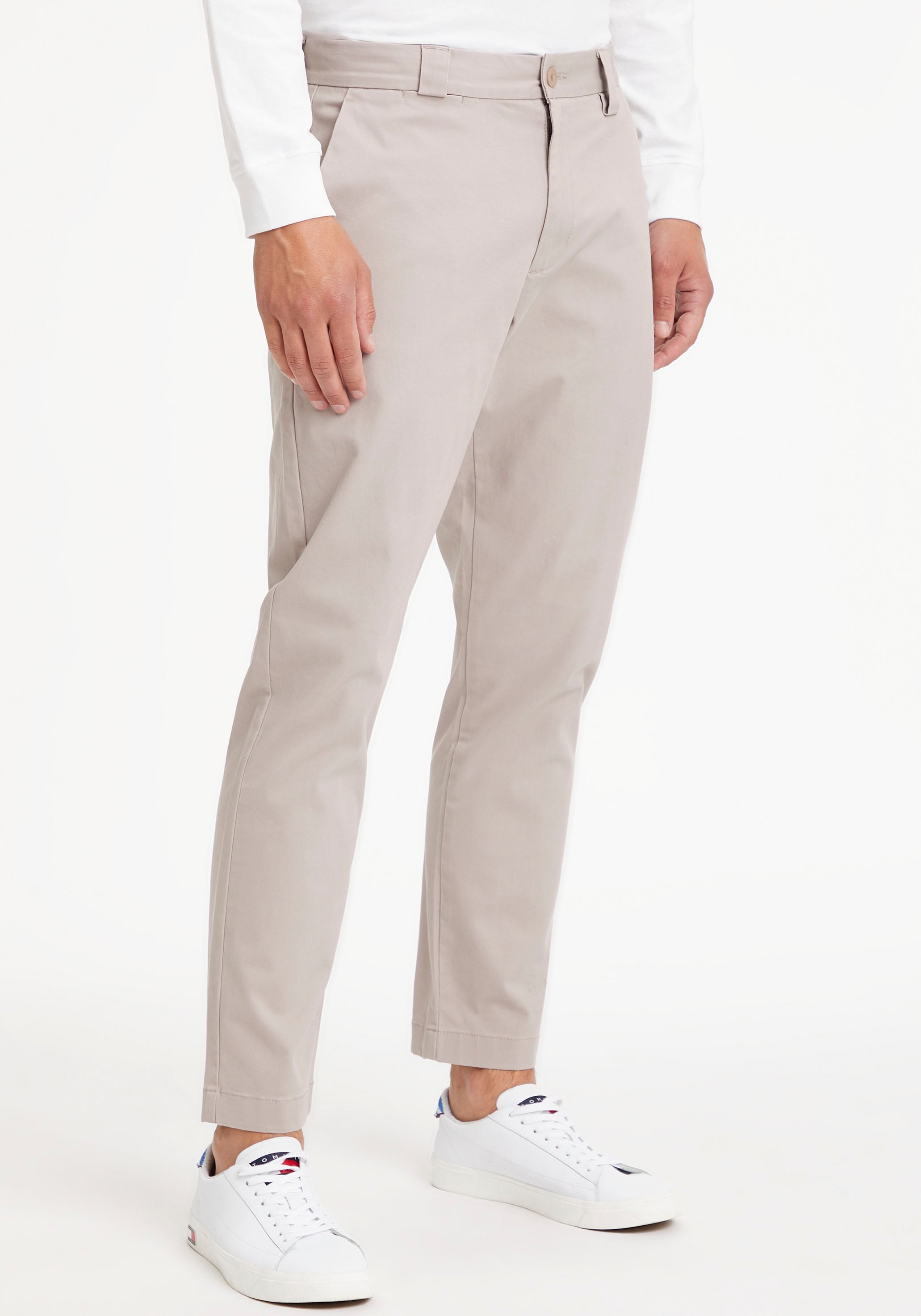 Tommy Jeans Chinohose »TJM DAD CHINO«, mit Label-Badge online shoppen bei  OTTO