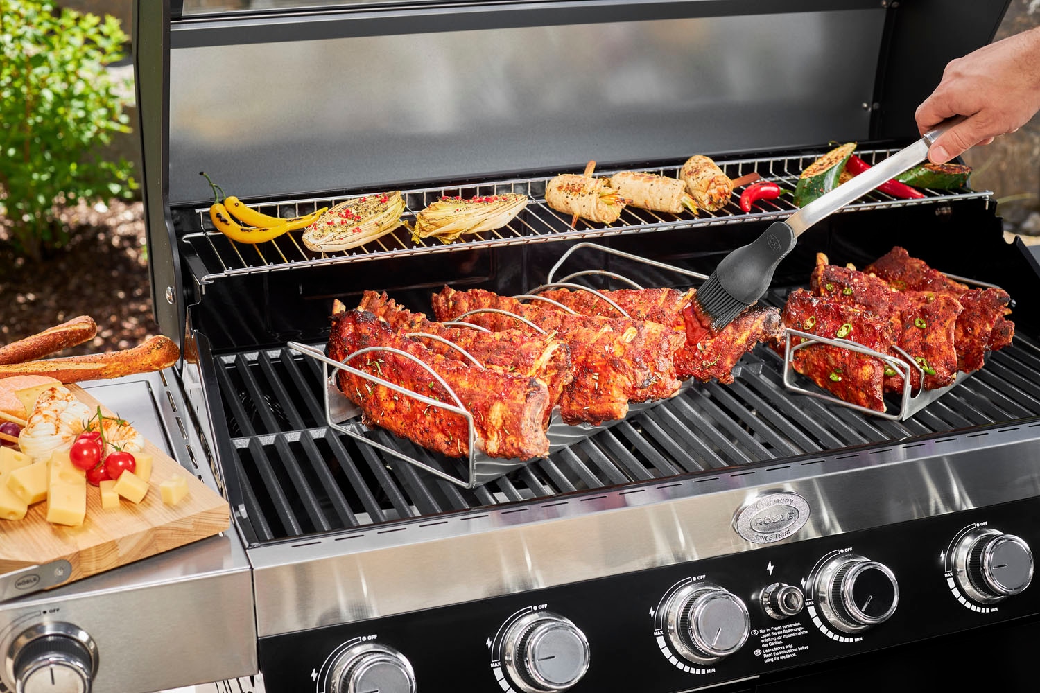 RÖSLE Sparerib-Halter »25087«, Aufsatz zur Zubereitung von Spareribs, Bratenkorb, Edelstahl