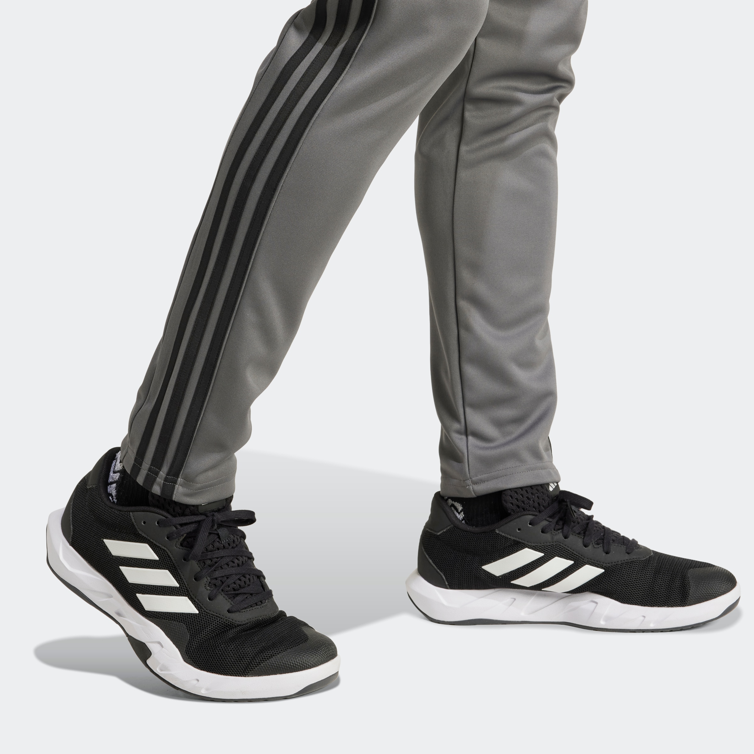 adidas Performance Sporthose »TR-ES BASE 3PT«, (1 tlg.), atmungsaktive Trainingshose