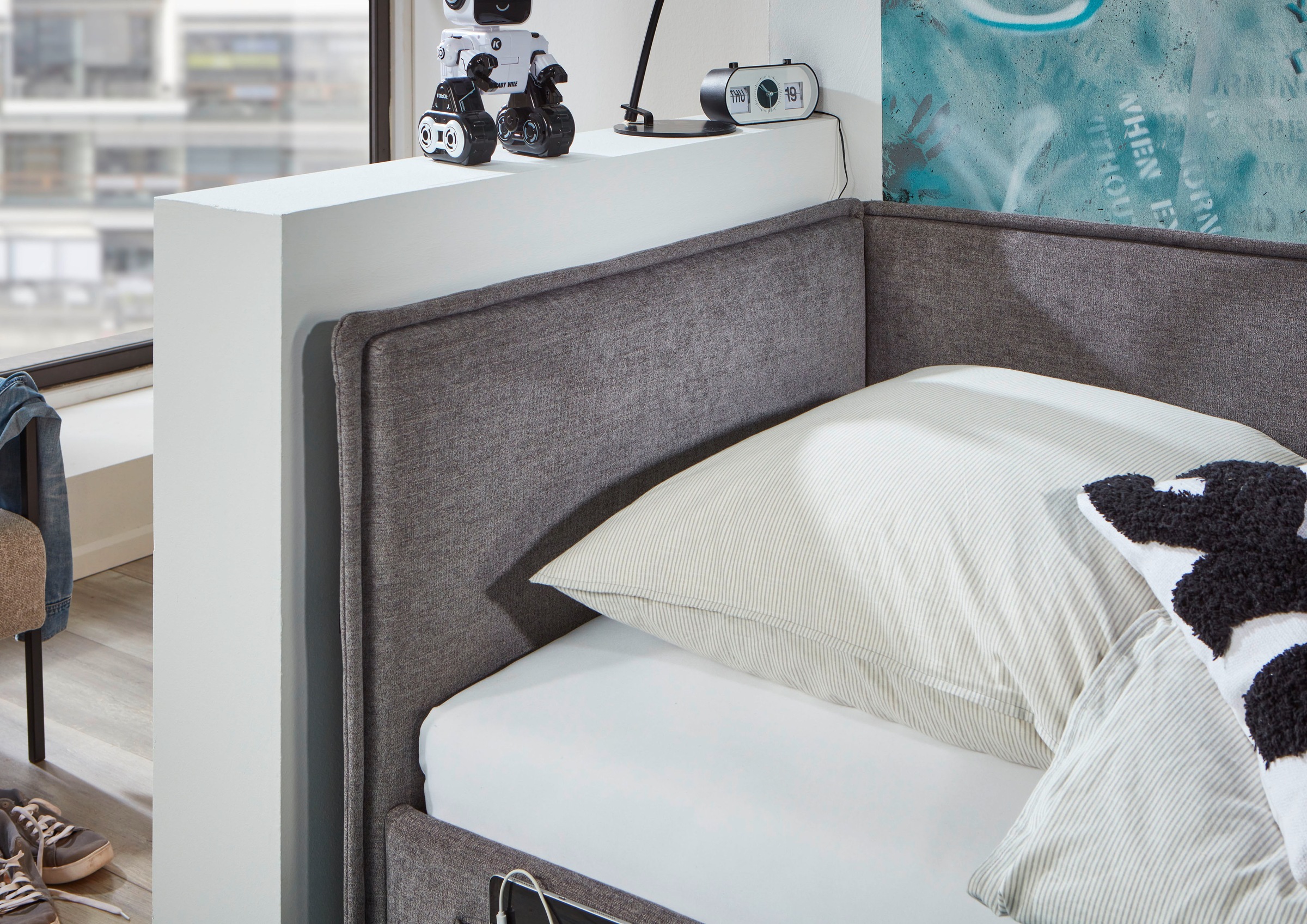 meise.möbel Kinderbett »FUN II« Polsterbett wahlweise mit Bettkasten, Jugendbett inkl. USB-Anschluss