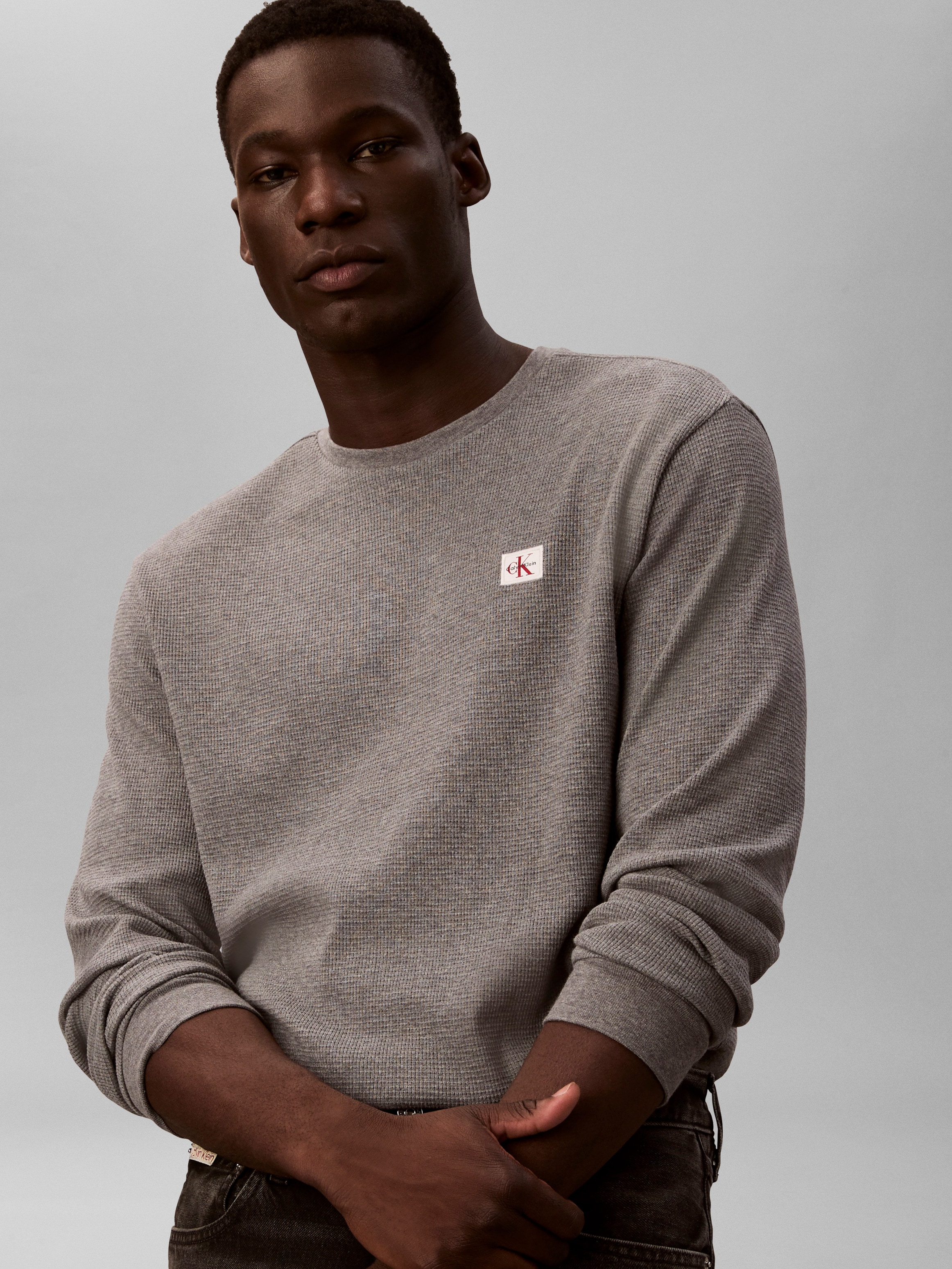 Calvin Klein Jeans Langarmshirt »LS WAFFLE BADGE CREWNK TEE«