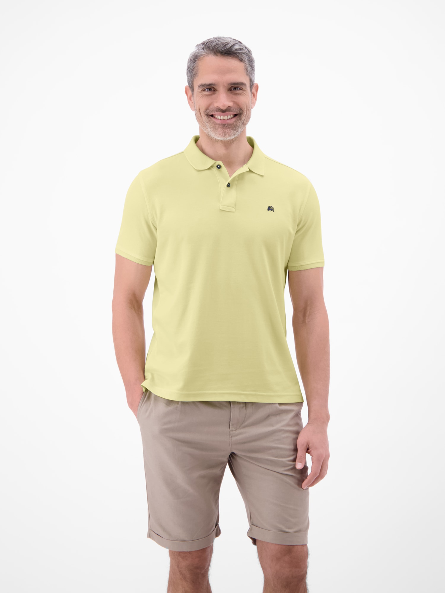 LERROS Poloshirt »Poloshirt, COOL & DRY und Logo-Stitch« Trocknet schnell, angenehm kühl, pflegeleicht, kurzarm, einfarbig