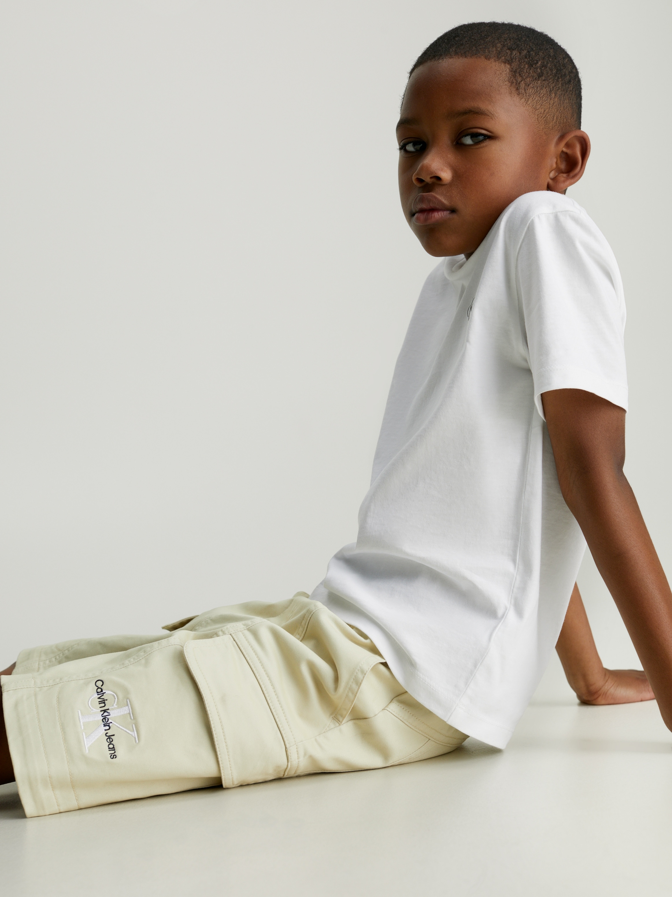 Calvin Klein Jeans Shorts »SATEEN CARGO SHORTS«, Kinder bis 16 Jahre