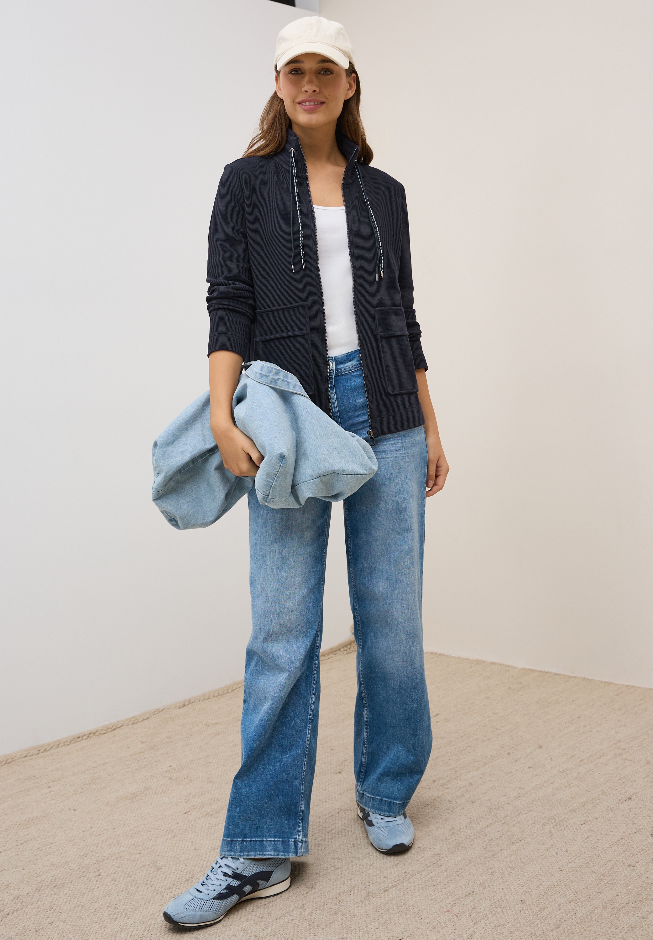 Cecil Sweatjacke, im Ottoman-Look und Stehkragen, Struktur-Optik