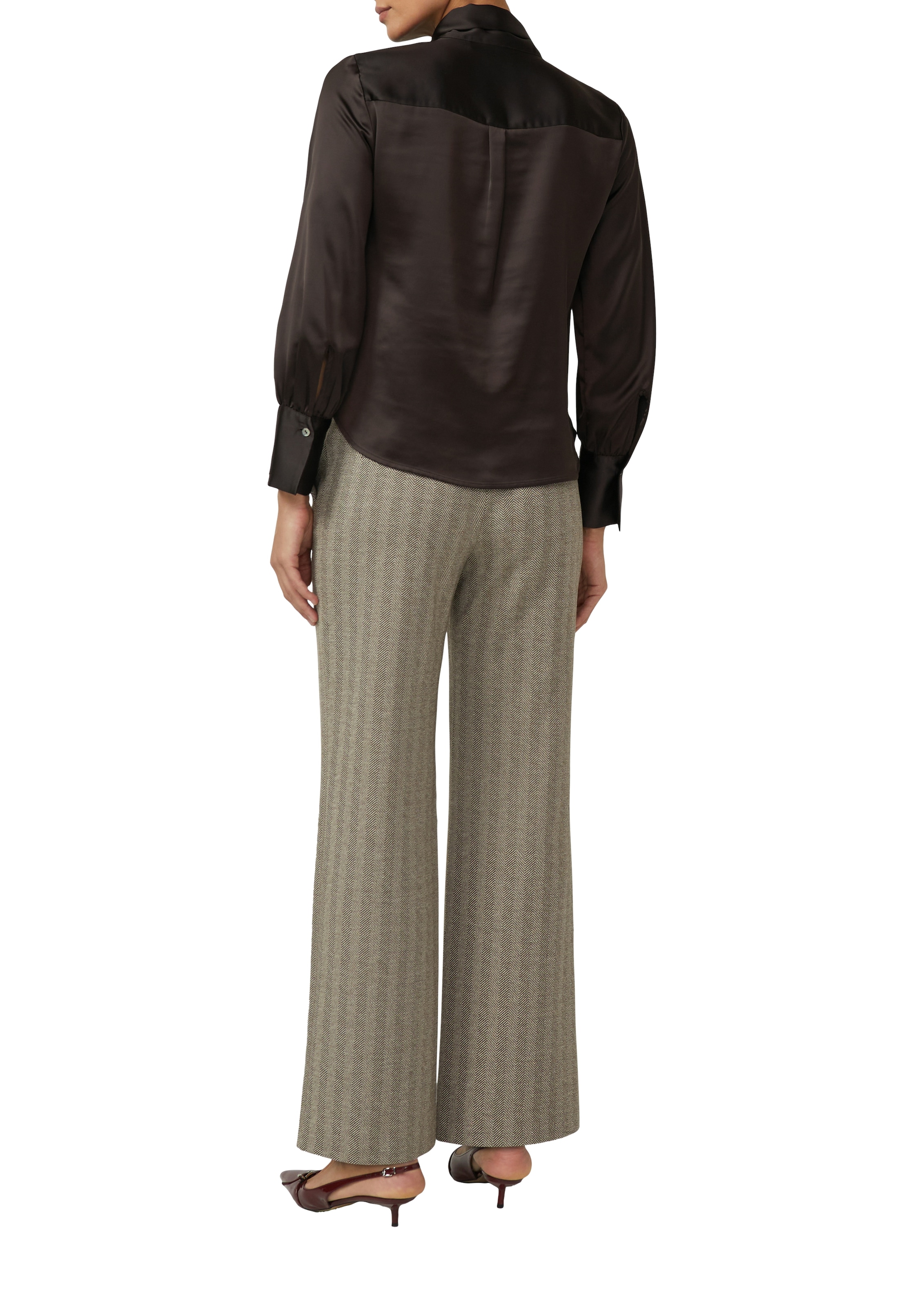 s.Oliver BLACK LABEL Satinbluse mit eleganter Kragen-Schluppe