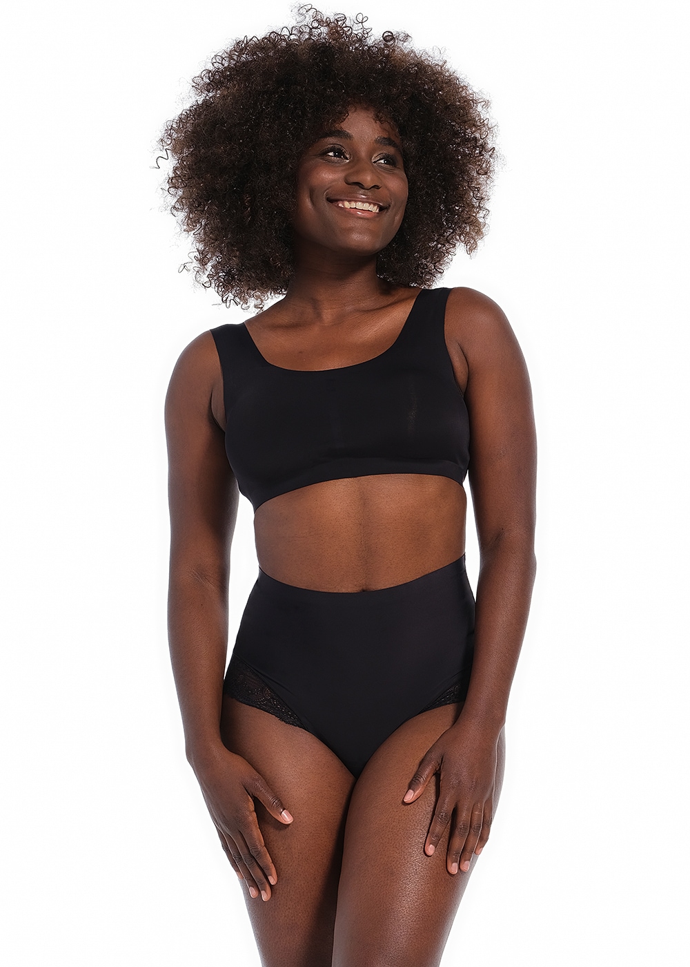MAGIC Bodyfashion String mit Spitze, hohe Taille