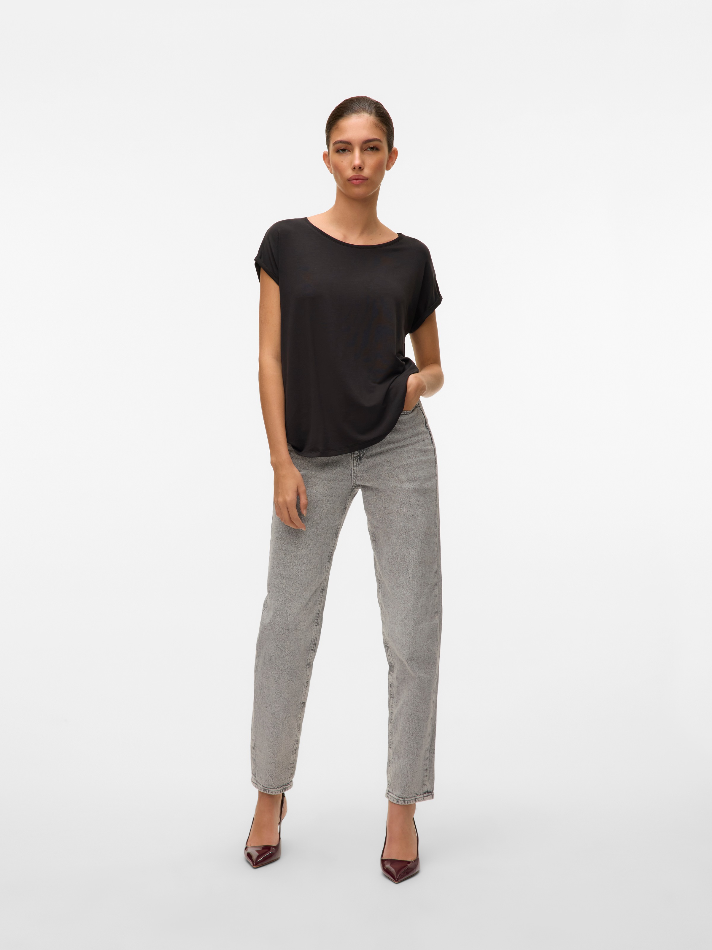Vero Moda Rundhalsshirt »VMAVA PLAIN SS TOP GAJRS NOOS« Materialmix, regular fit