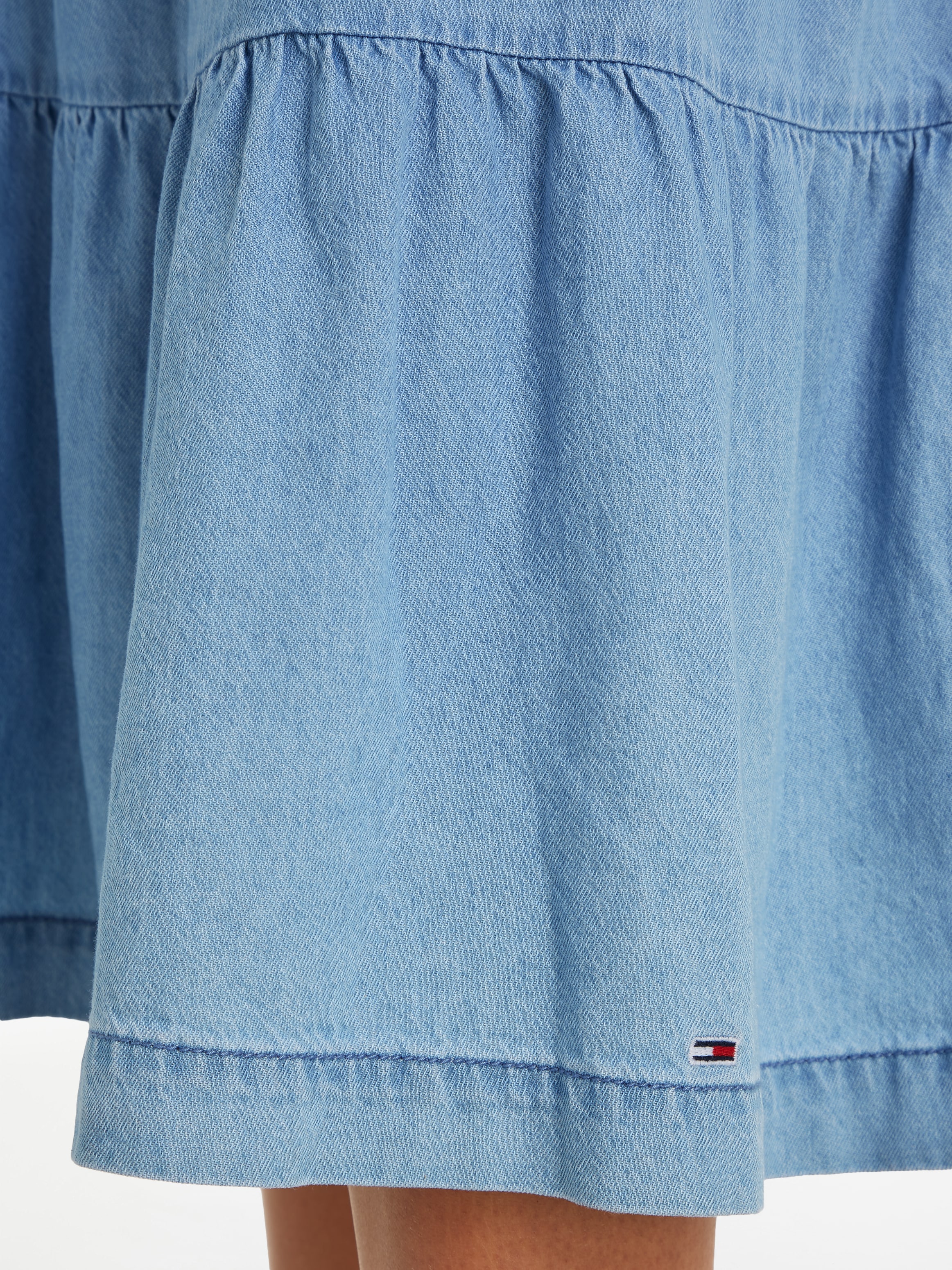 Tommy Jeans Jeanskleid »TJW CHAMBRAY DRESS EXT«, mit Tommy Jeans Flagge