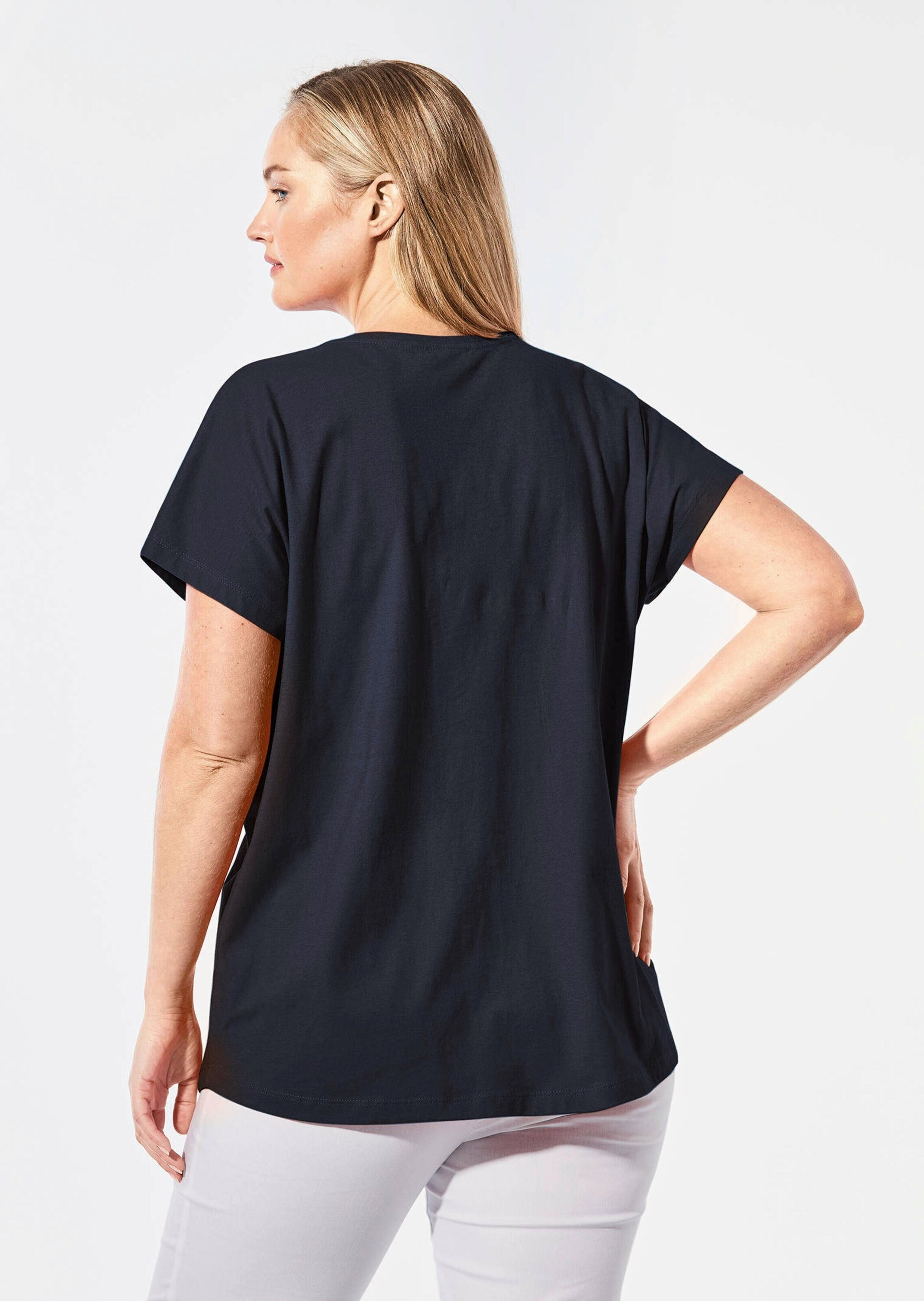 GOLDNER Kurzarmshirt »Shirt mit V-Ausschnitt«