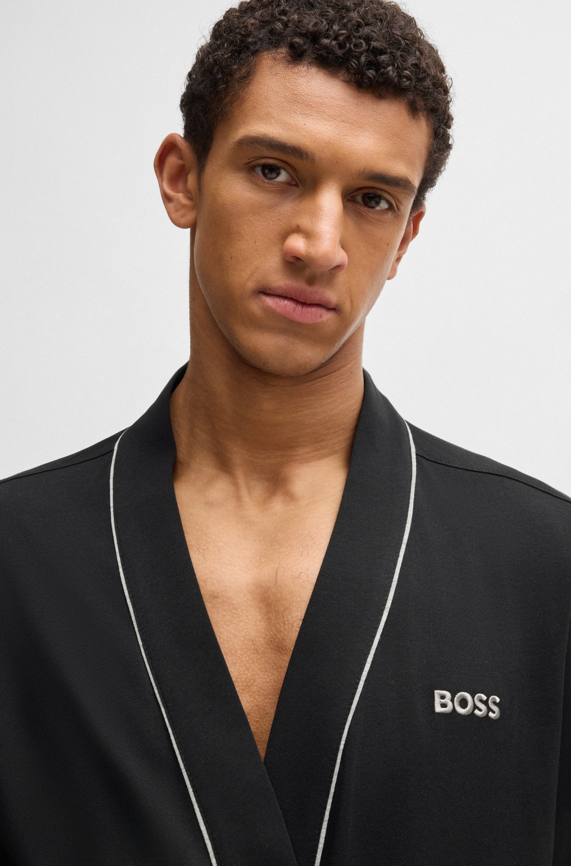 BOSS Morgenmantel »Kimono BM«, mit Logostickerei
