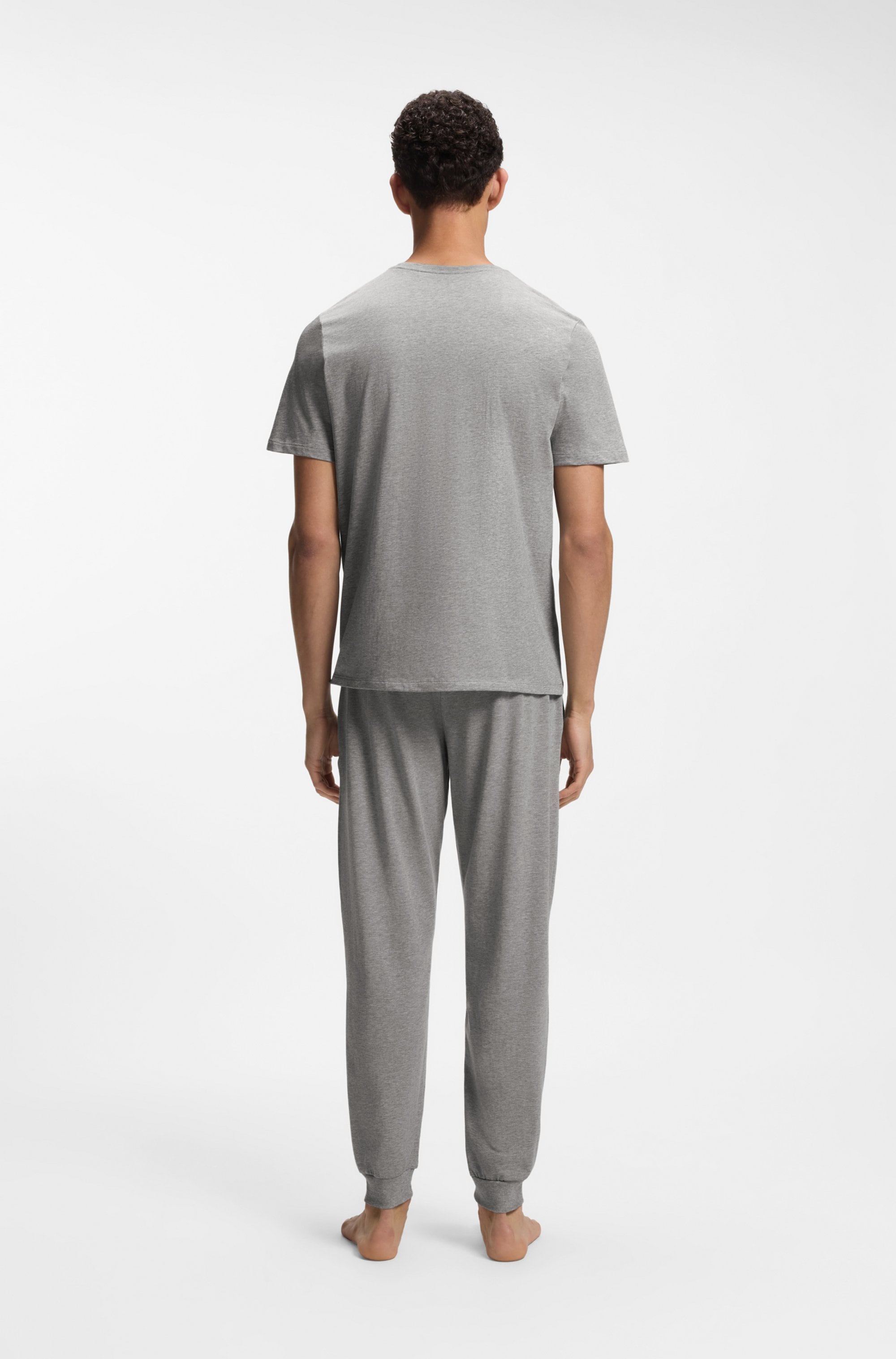 BOSS T-Shirt »Mix&Match T-Shirt R« mit BOSS Stickerei auf der Brust