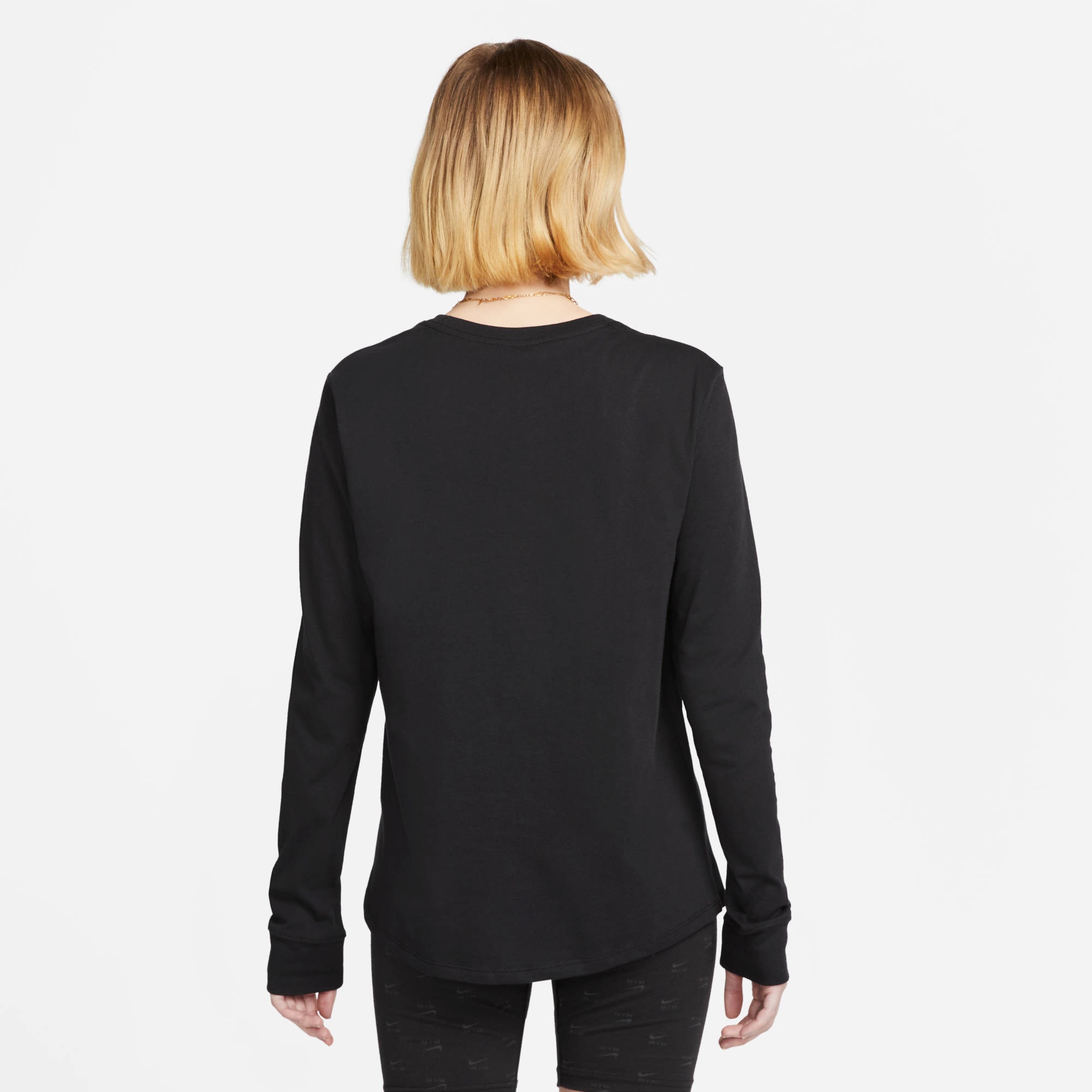 Nike Sportswear Langarmshirt »W NSW TEE ESSNTL LS ICN FTRA«