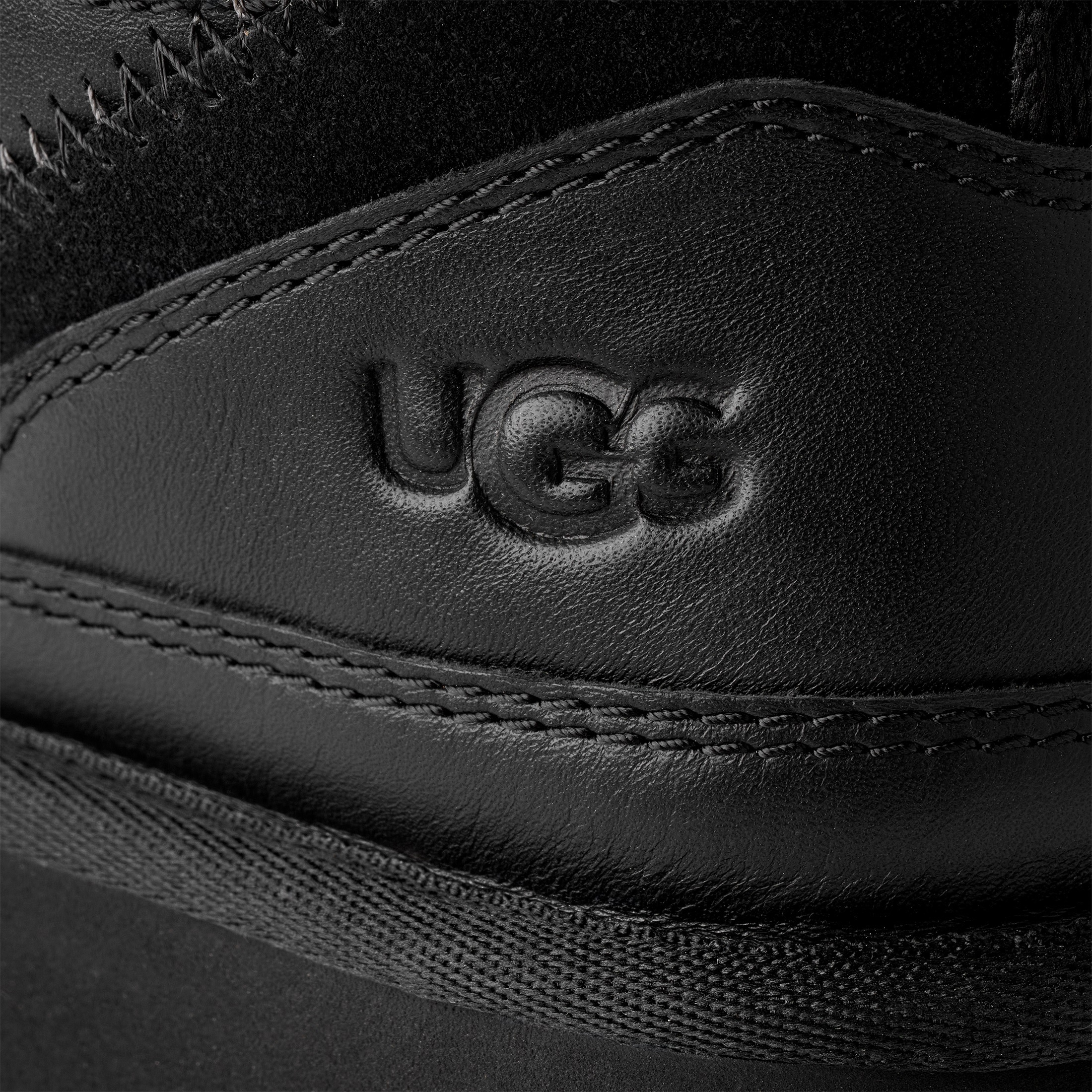 UGG Sneaker »LOWMEL LTHR«, Midcut Sneaker, Schnürschuh mit Anziehlasche