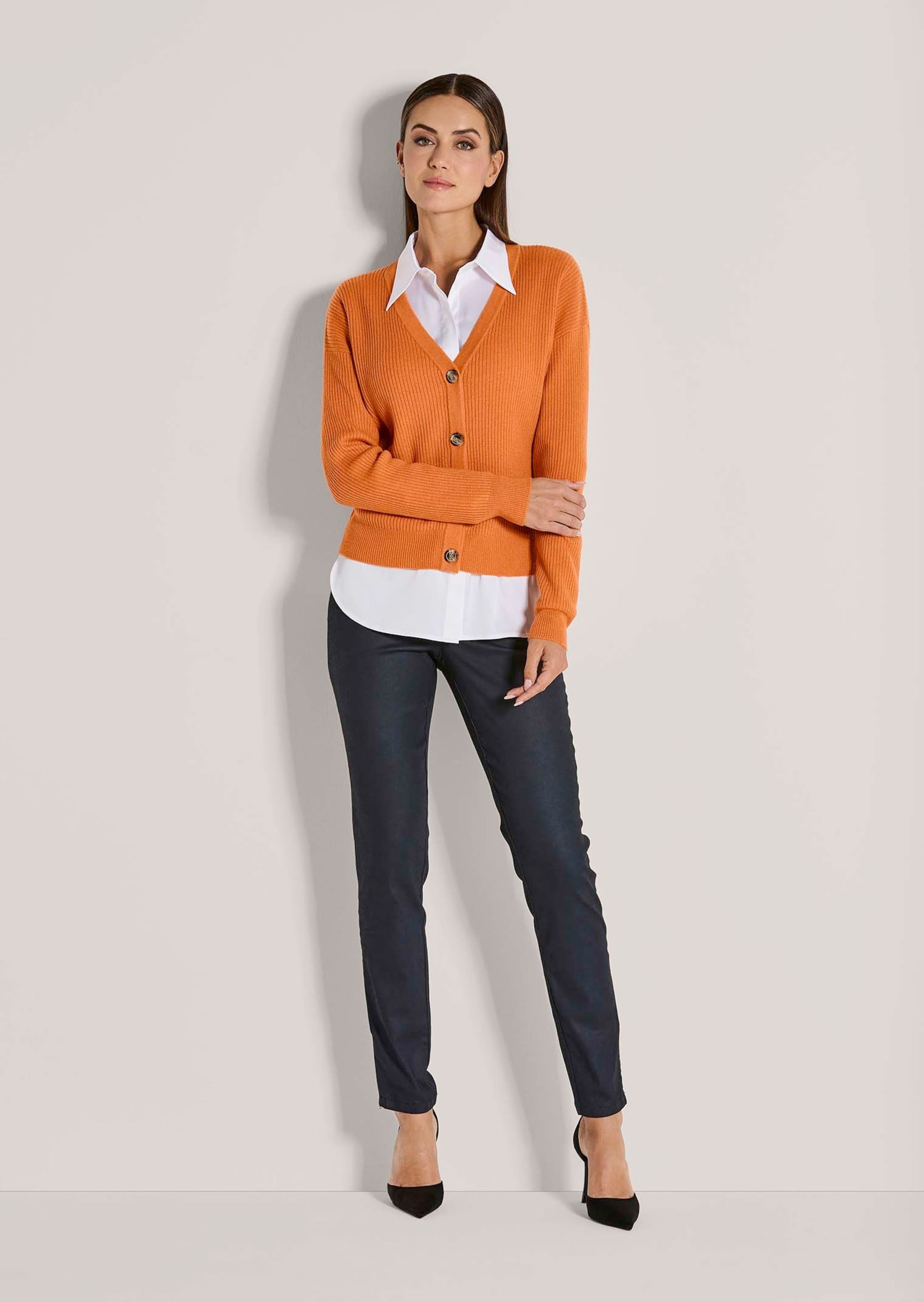MADELEINE Strickjacke »Strickjacke Kaschmir Cardigan mit V-Ausschnitt«