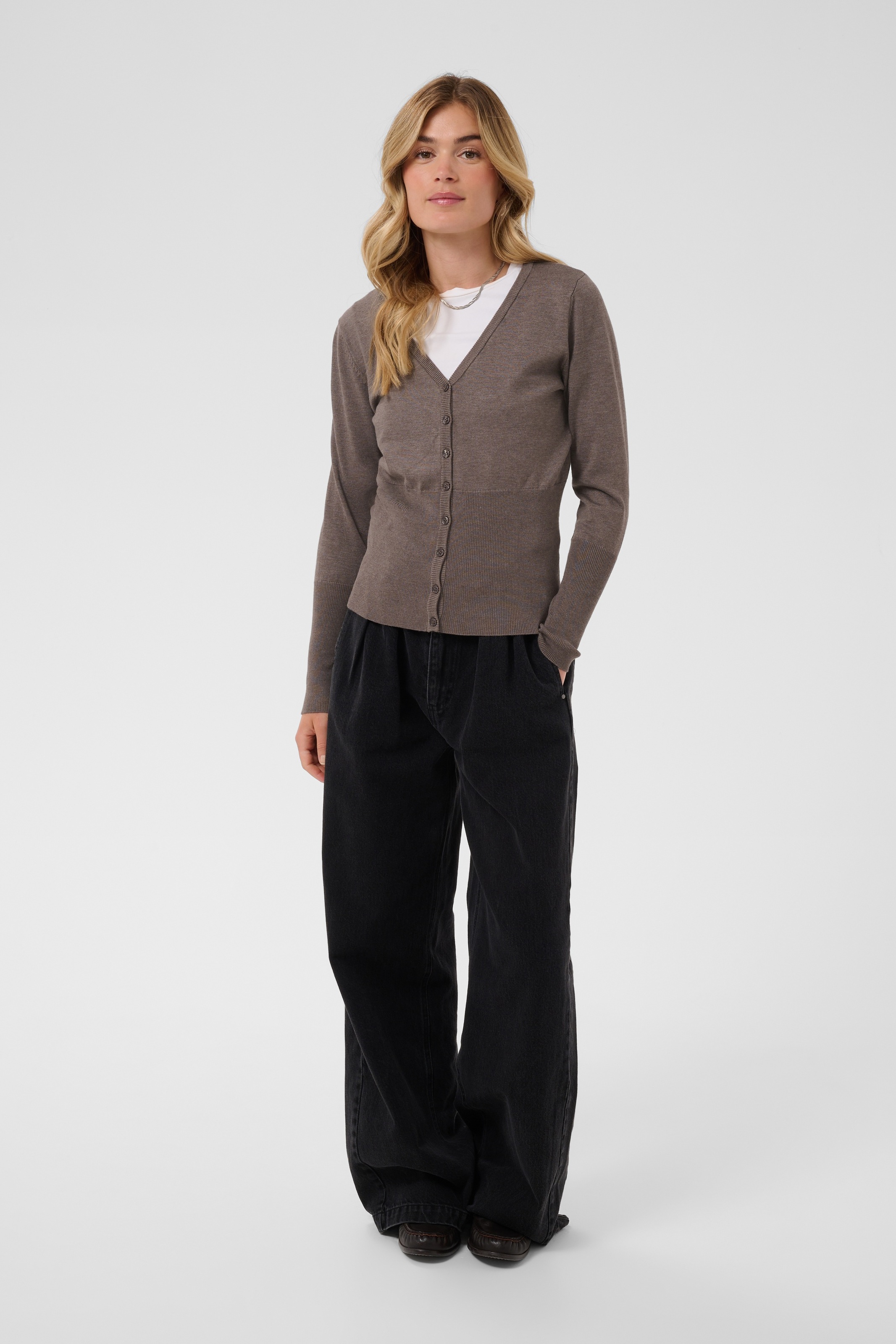 Saint Tropez Strickjacke »MilaSZ Slim Cardigan« Viskosemischung, Fitted