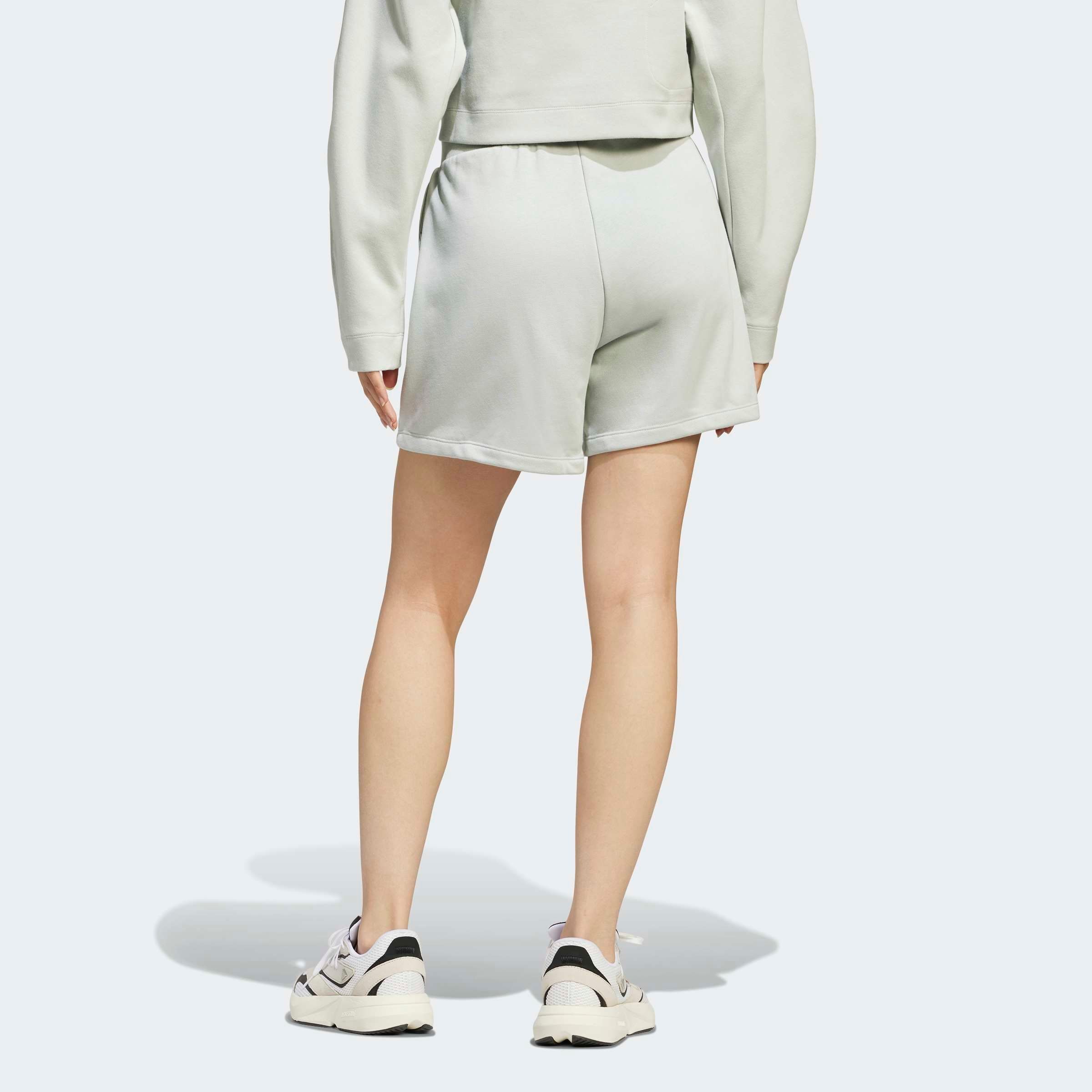 adidas Sportswear Shorts »W CE G SHORT«, (1 tlg.)