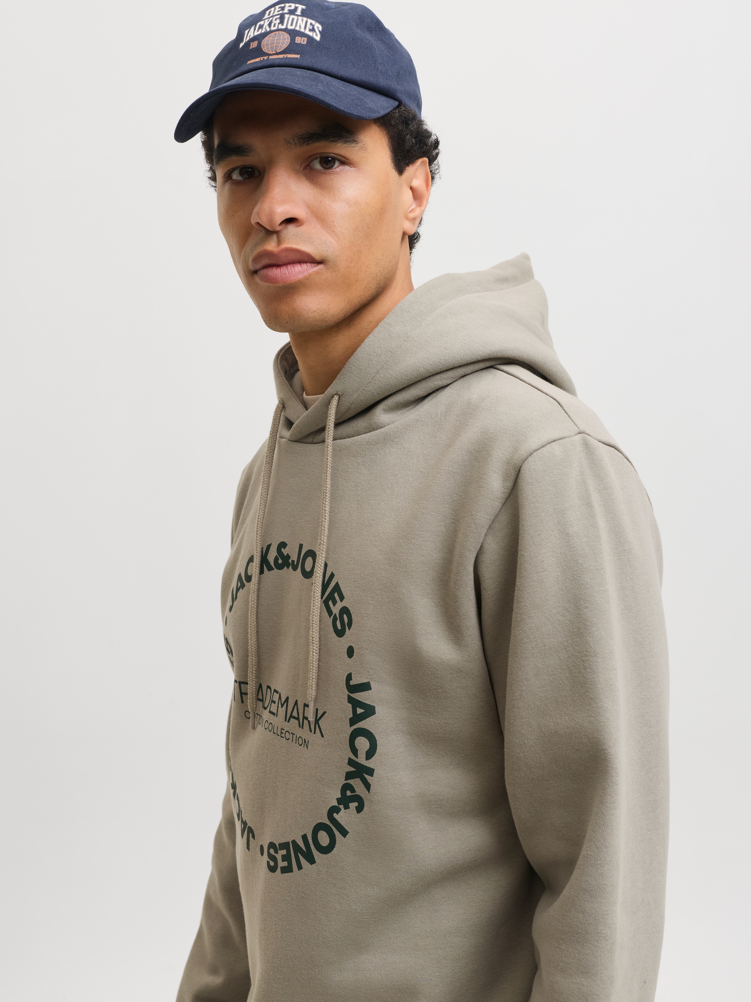 Jack & Jones Kapuzensweatshirt »JJBENSON SWEAT HOOD«, Materialmix, regular fit
