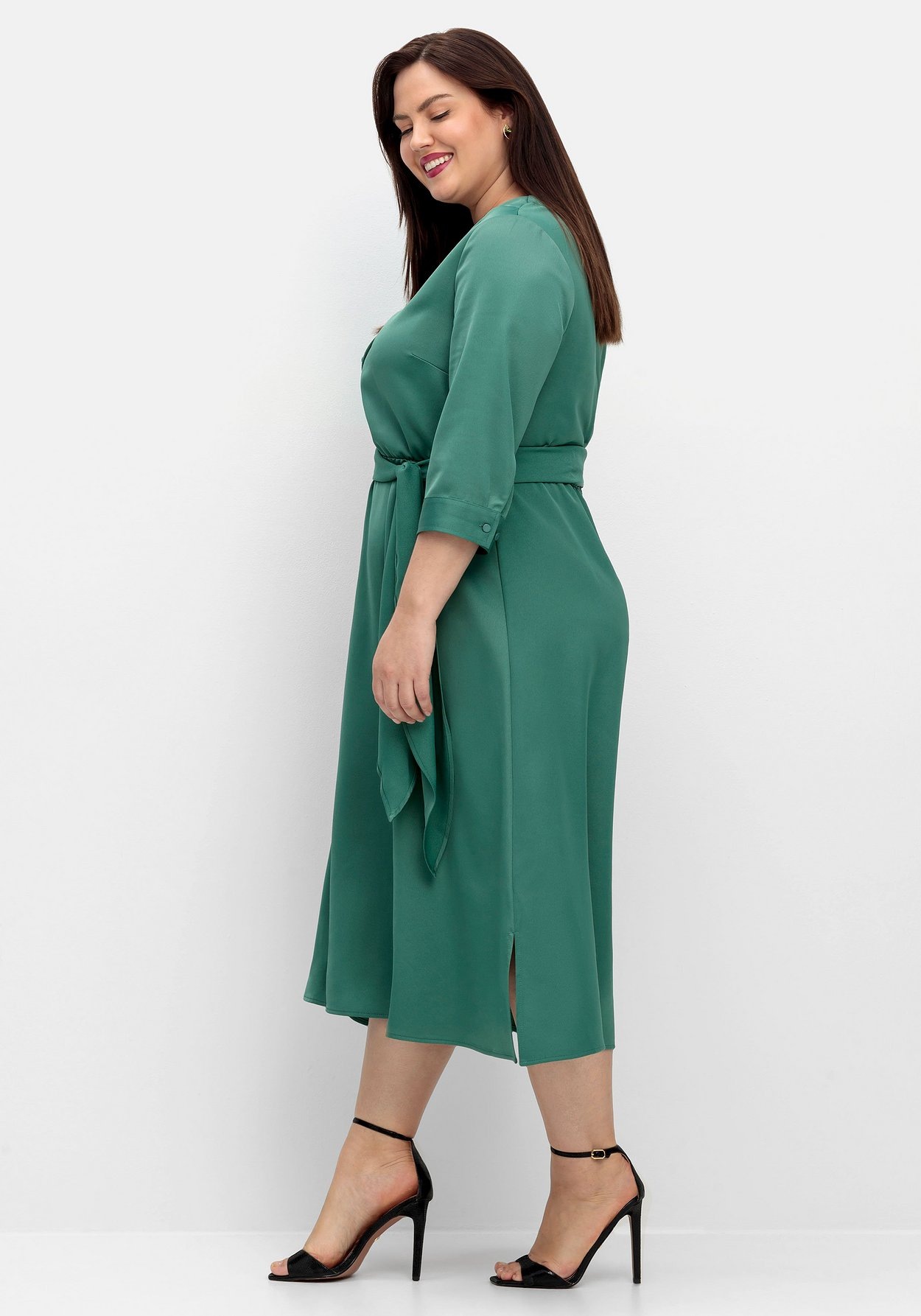 Sheego Satinkleid »Kleid mit 3/4-Arm und Bindeband«