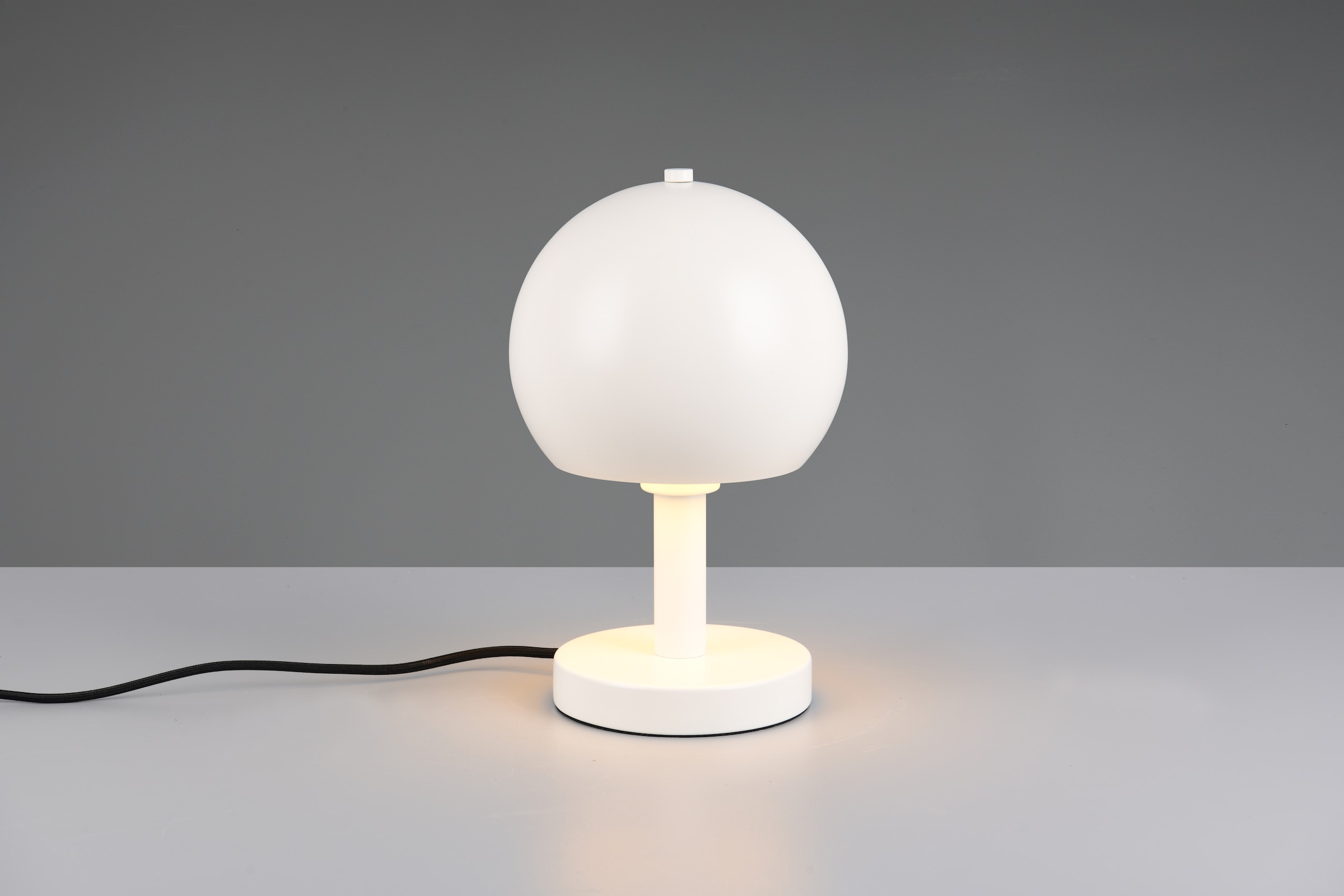 my home Schreibtischlampe »Christelle, Deko Tischleuchte mit Metallschirm Ø 18cm Höhe 29cm« E27 1 Stk. warmweiß - kaltweiß exkl 1x E27 max 10W, indirektes Licht, Lichtaustritt nur nach unten