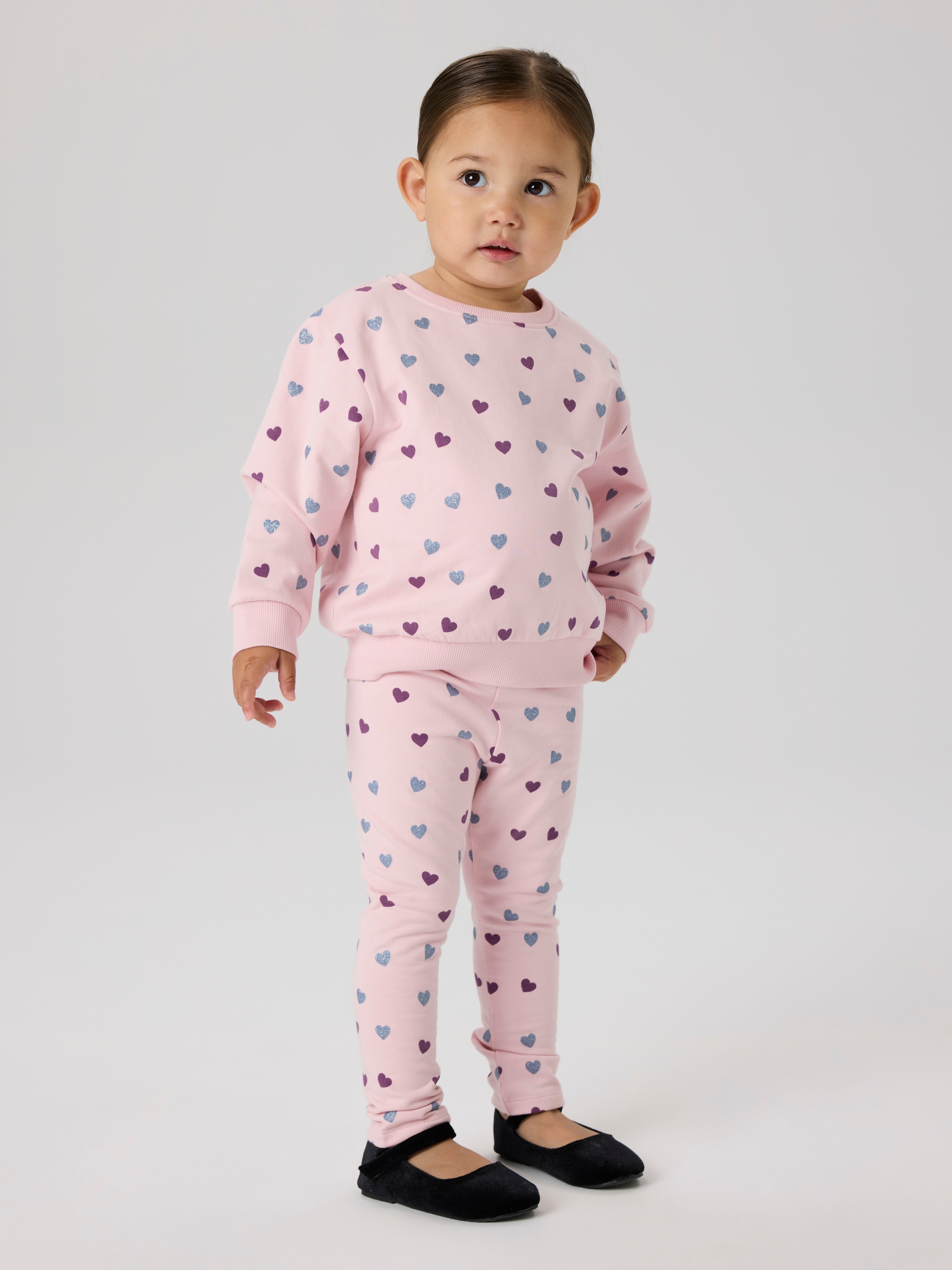 Name It Sweatshirt »NMFSOLEA LS NREG SWE BRU«, Baumwollmischung, Glitzerdetails, Druck, Langarm
