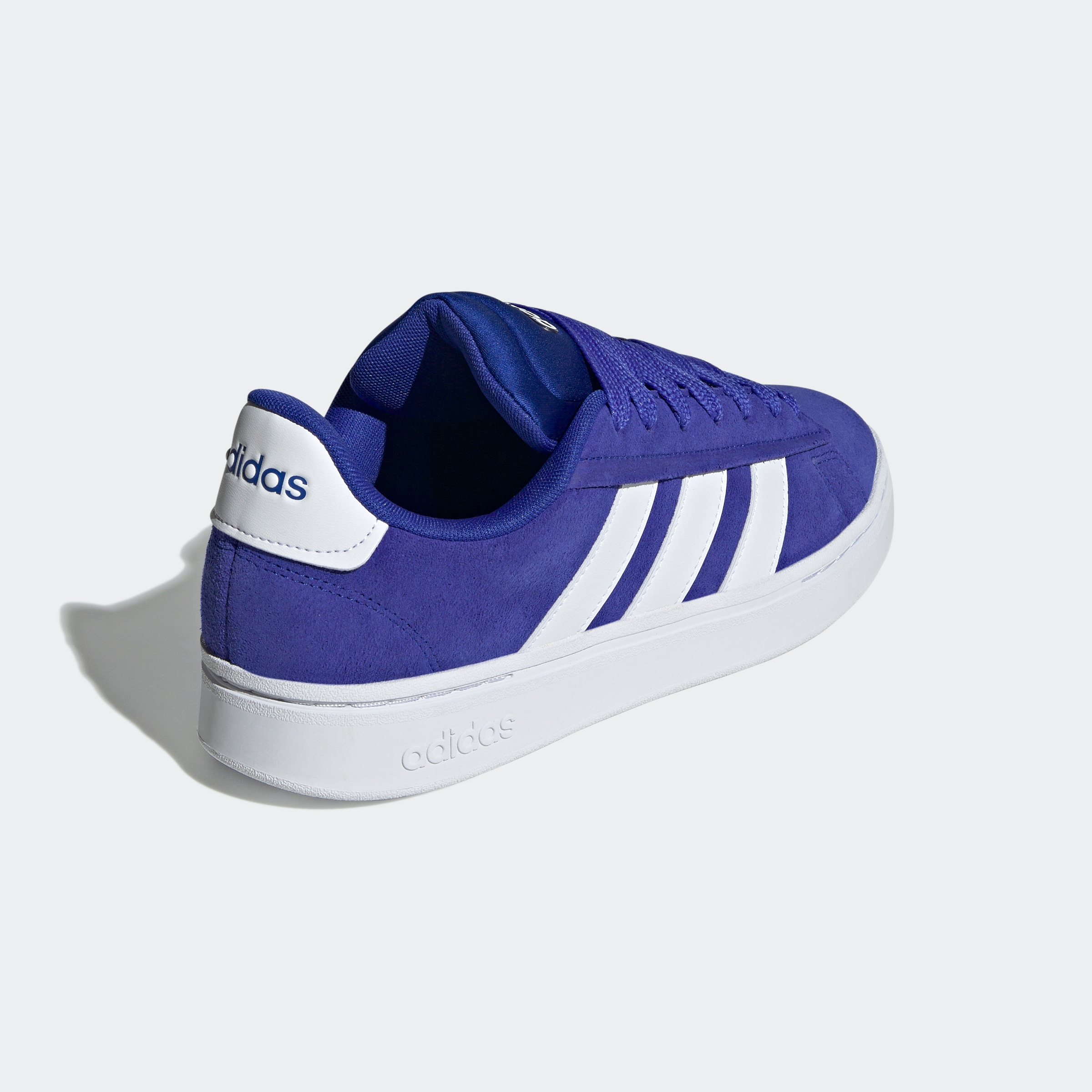 adidas Sportswear Sneaker »GRAND COURT ALPHA«, Design inspiriert vom adidas Campus 00