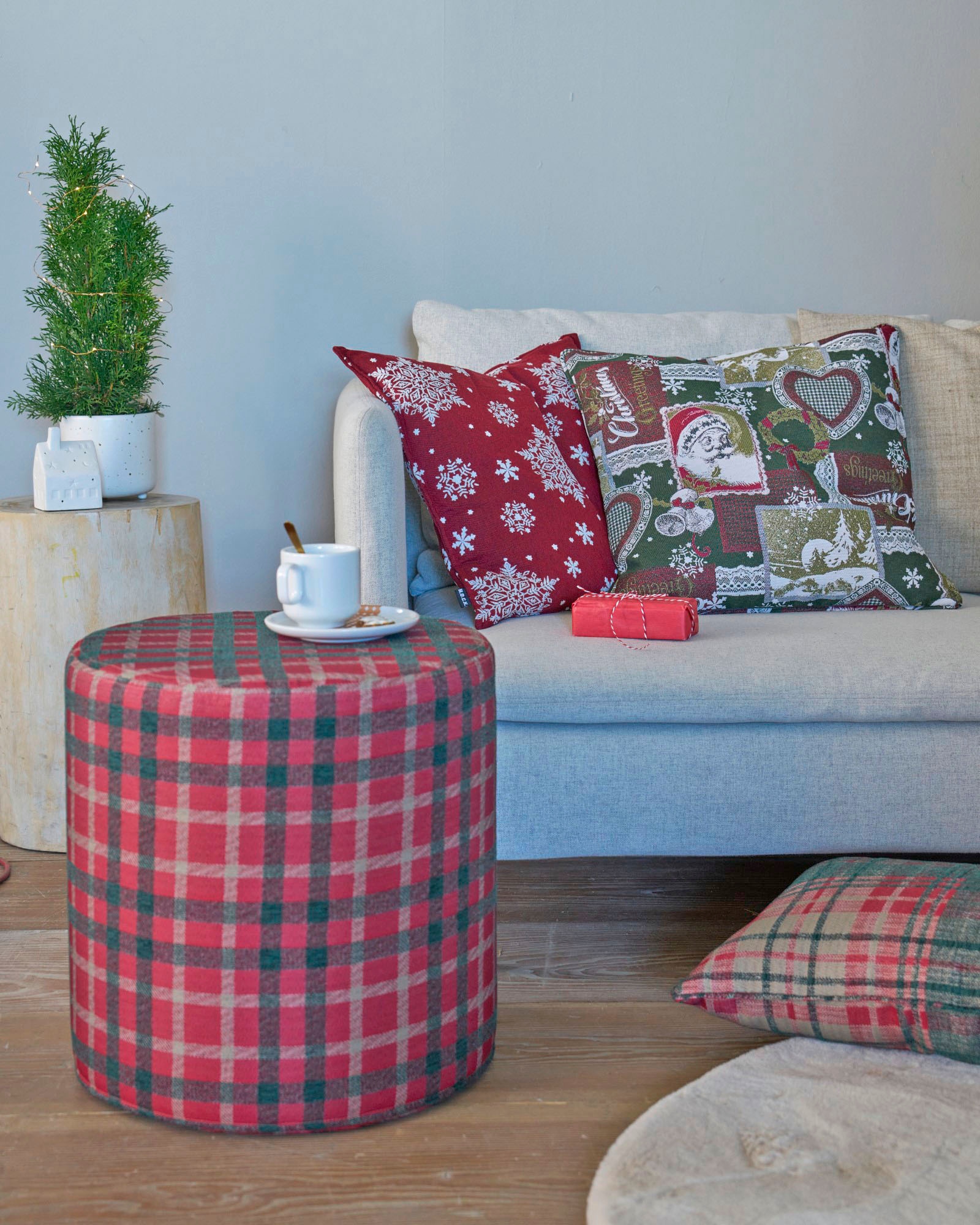 H.O.C.K. Dekokissen »Christmas Patch« traditionelles Patchkissen mit Weihnachtsmotiven, inkl. Füllung