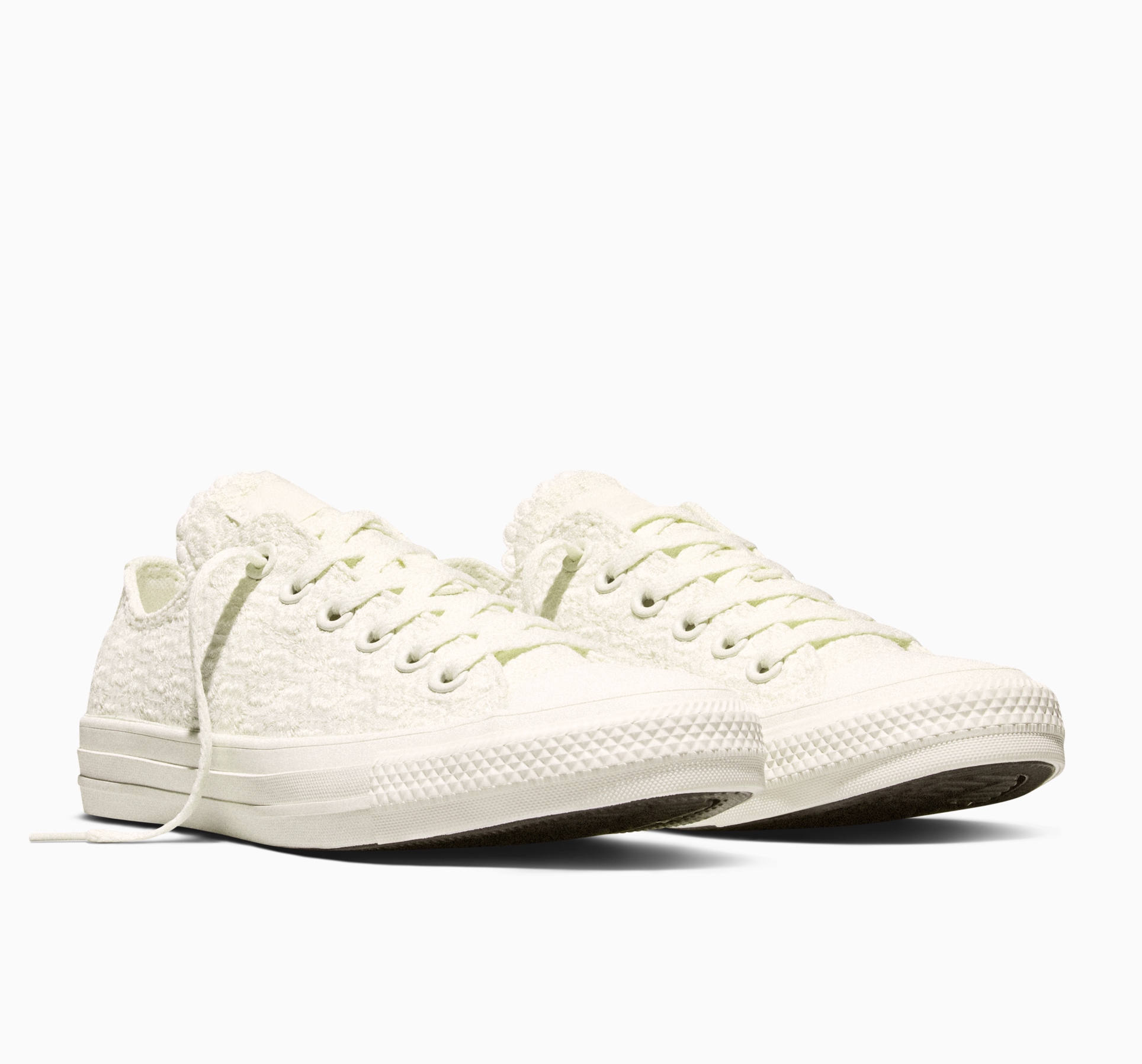 Converse Sneaker »CONVERSE CHUCK TAYLOR ALL STAR CROCHET FLORALS«  für vielseitige Aktivitäten, mit leicht profiliertem Laufsohlenprofil