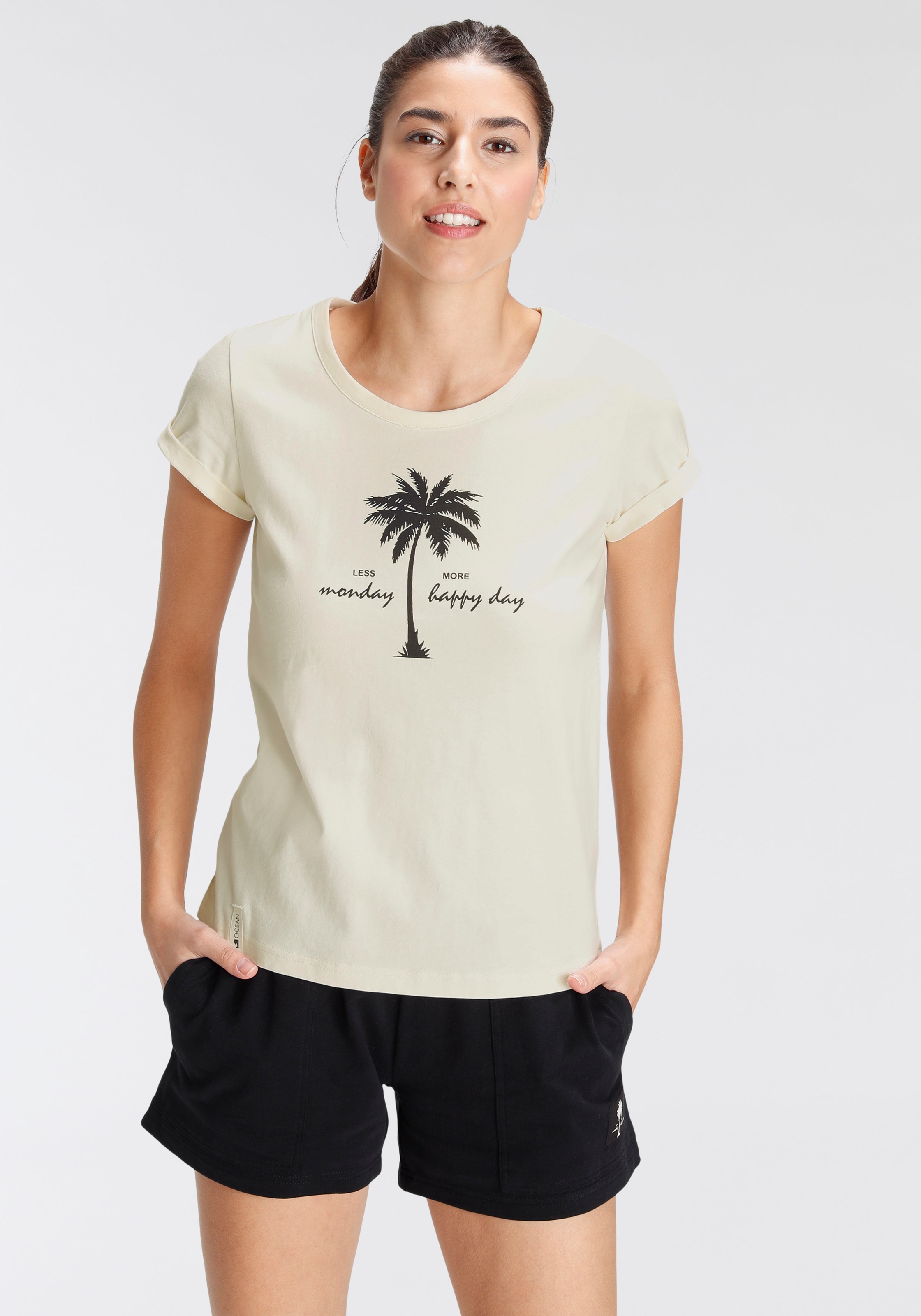 Ocean Sportswear Freizeitanzug »T-Shirt + Shorts«, (Set, 2 tlg.), aus reiner Baumwolle