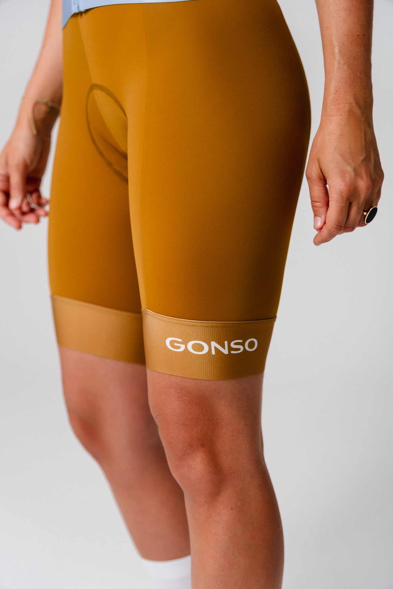 Gonso Fahrradhose »Essential Bib W«  Damen Rennradhose, moderne Radhose mit Sitzpolster, Tight Fit