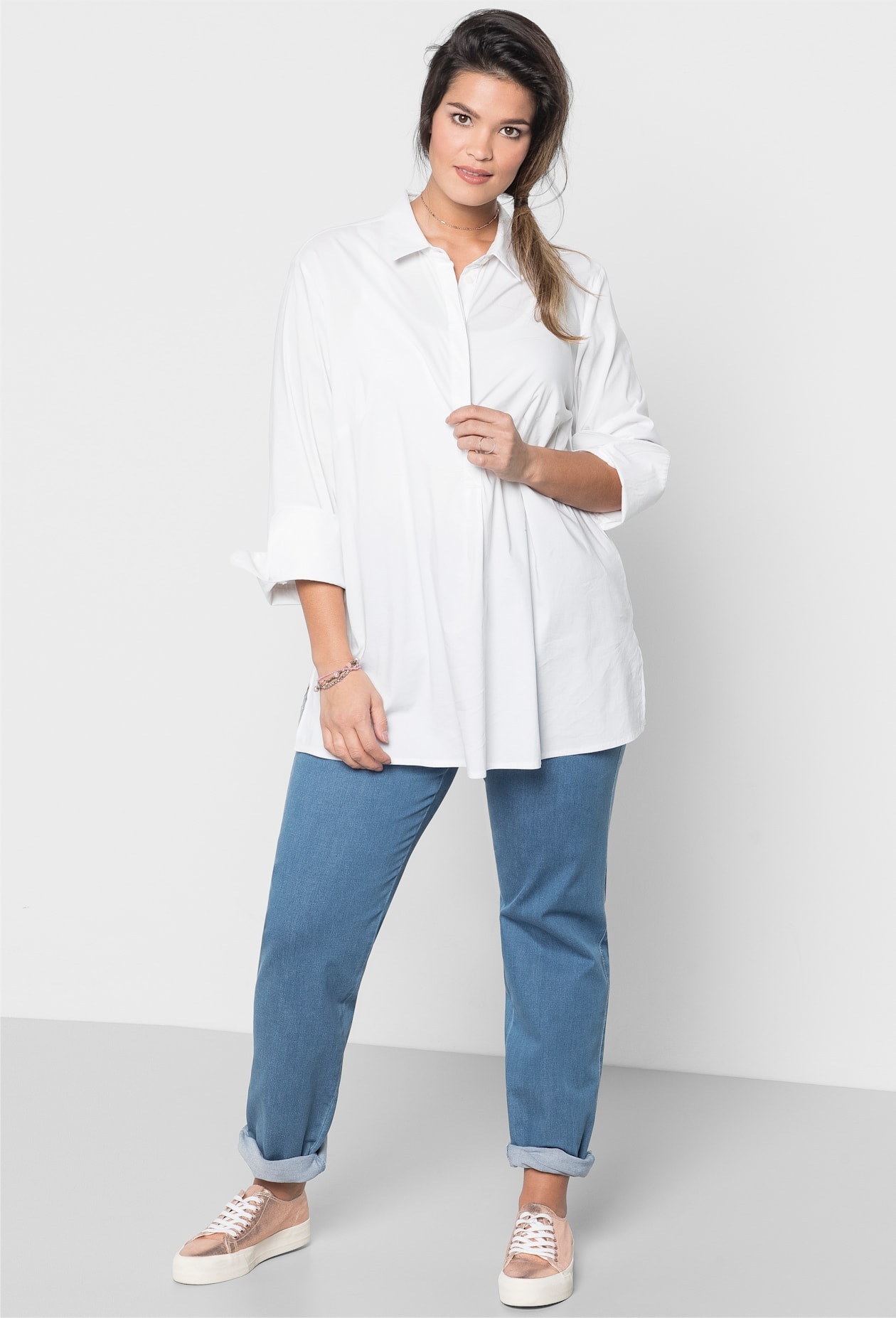 Sheego Damen Longbluse in weiß, Größe 52
