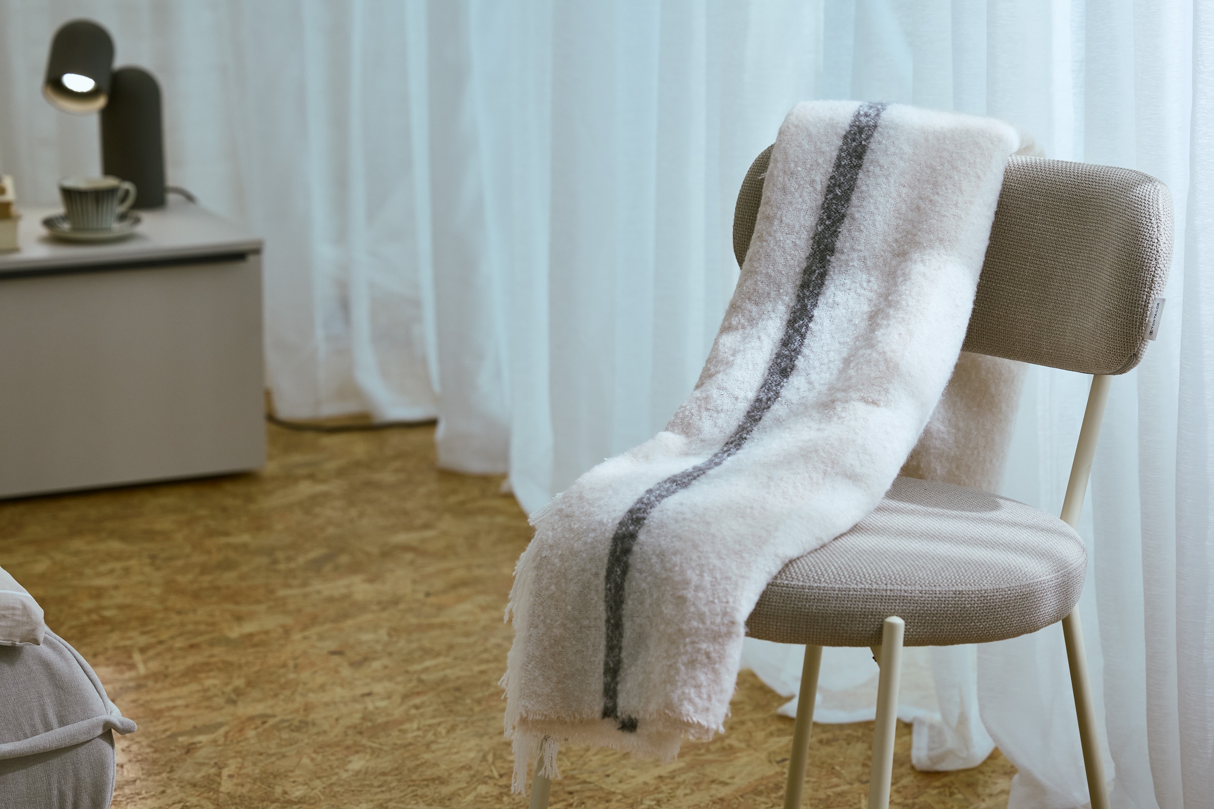 TOM TAILOR HOME Wohndecke »Bouclé Stripe« aus Bouclégarnen