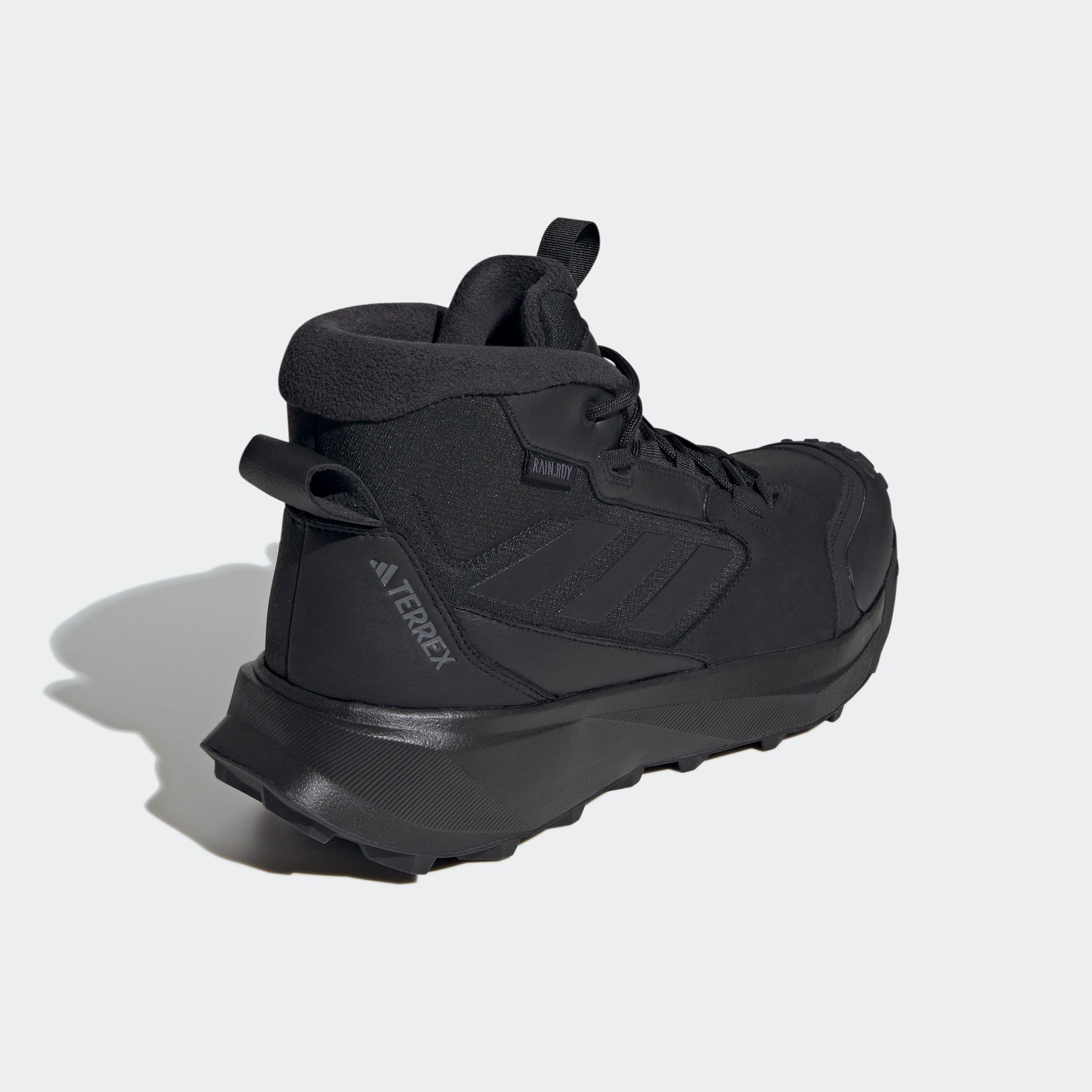 adidas TERREX Winterboots »TERREX WINTER LEATHER MID CUT RAIN.RDY COLD.RDY«, Snowboots, Winterstiefel, Winterschuhe, wasserdicht und gefüttert