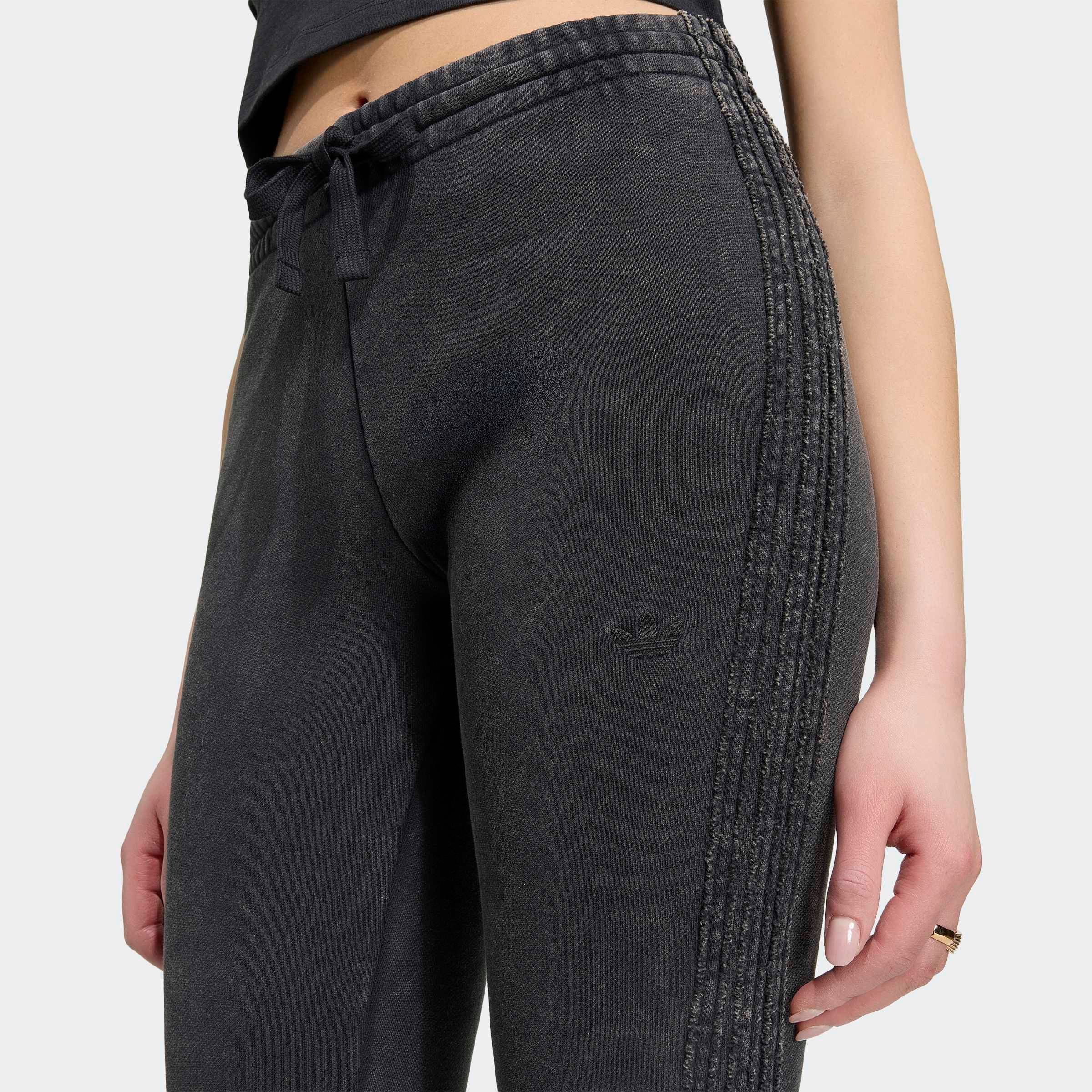 adidas Originals Sporthose »SST BOOTCUT«