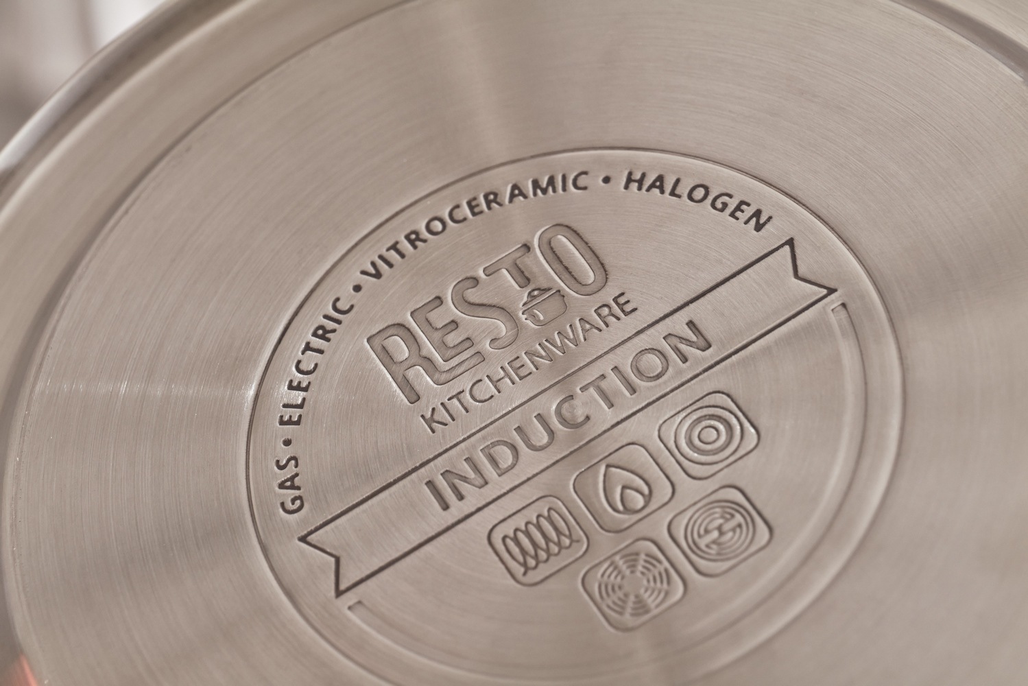 RESTO Kitchenware Wasserkessel »Almaaz, im Geschenkkarton« 2 Stk. tlg. Edelstahl 18/10