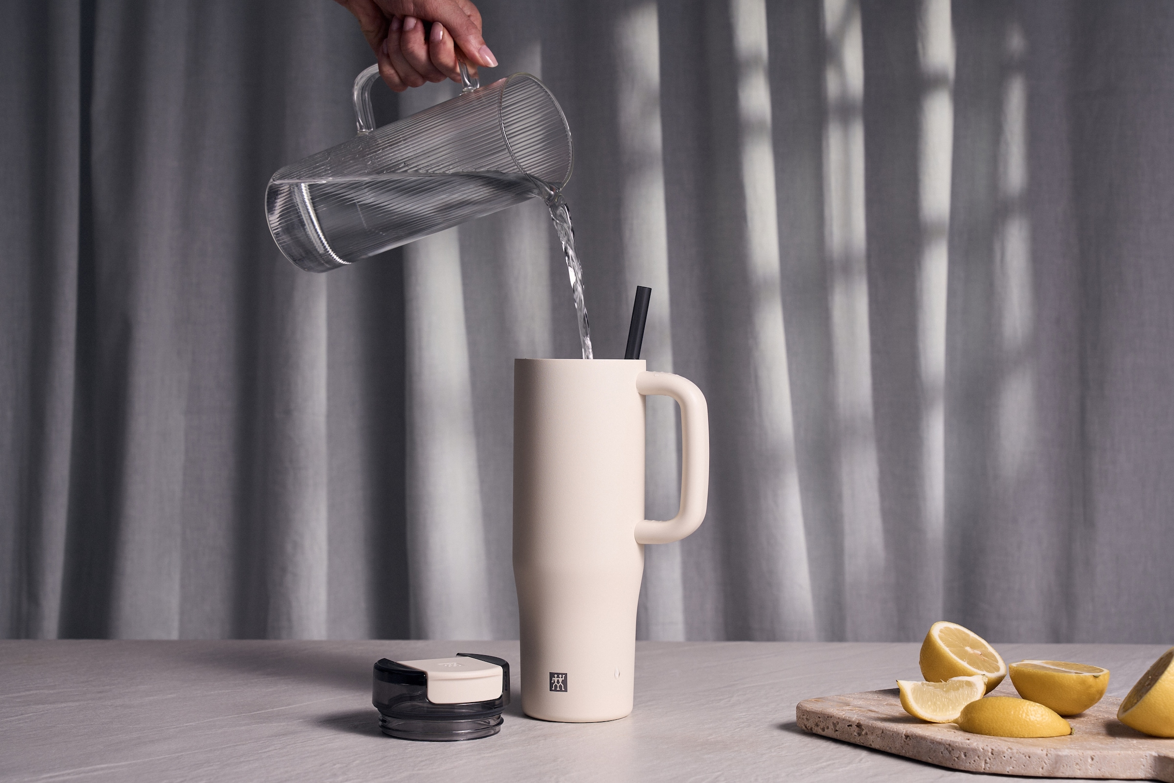 Zwilling Thermoflasche »Thermo Plus« Edelstahl, Doppelwandig, Auslaufsicher