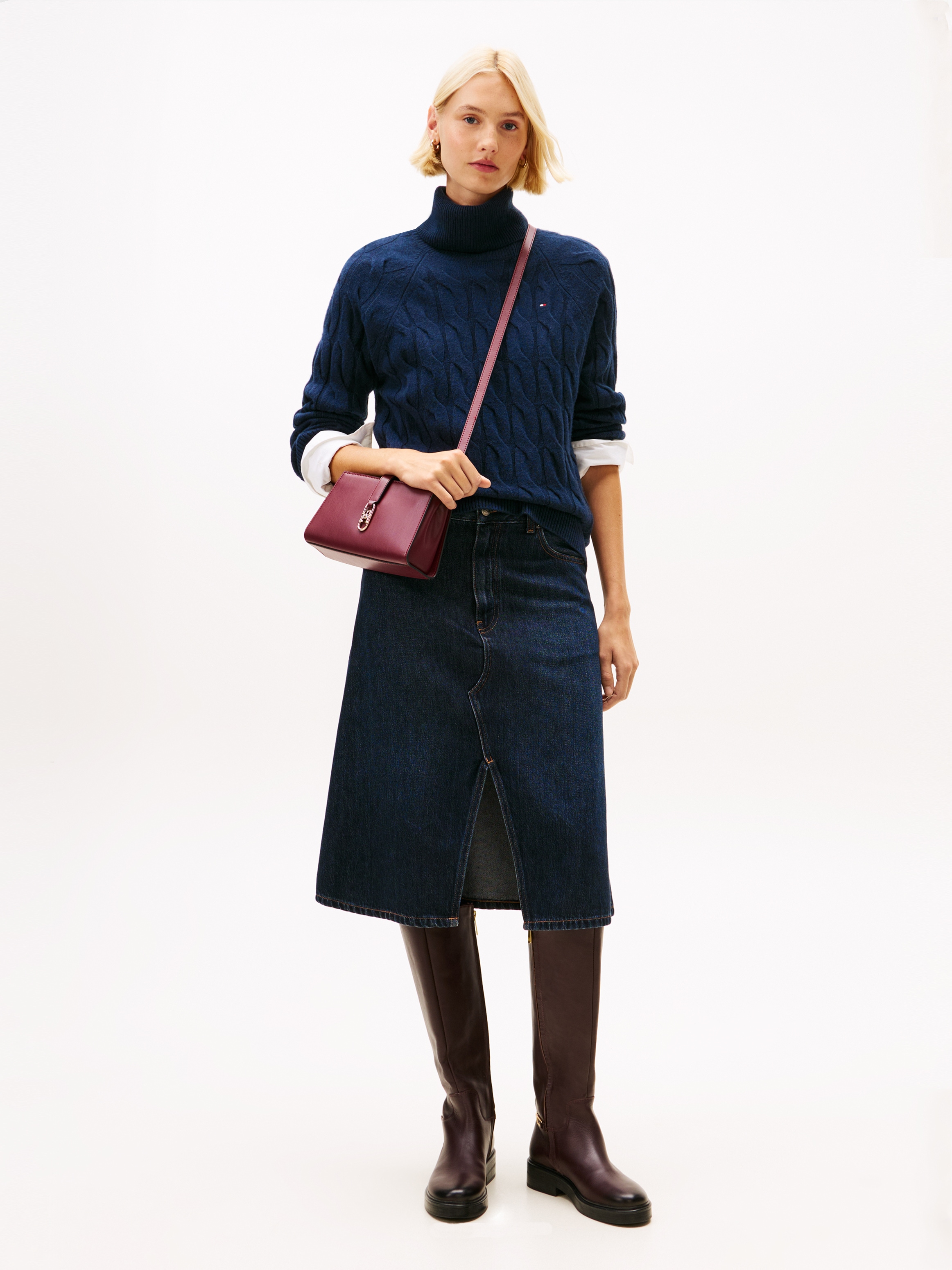 Tommy Hilfiger Rollkragenpullover »SOFT WOOL CABLE ROLL-NK LS SWT« mit Zopfmuster, aus reiner Wolle