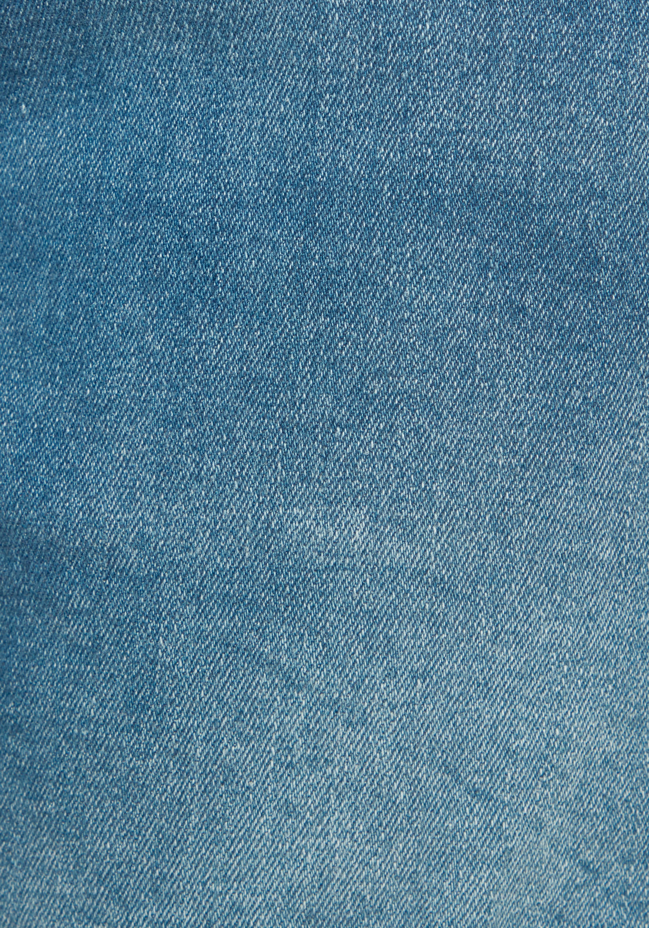 Buffalo Jeansbermudas mit Destroyed-Effekten, Shorts zum Krempeln, kurze Hose