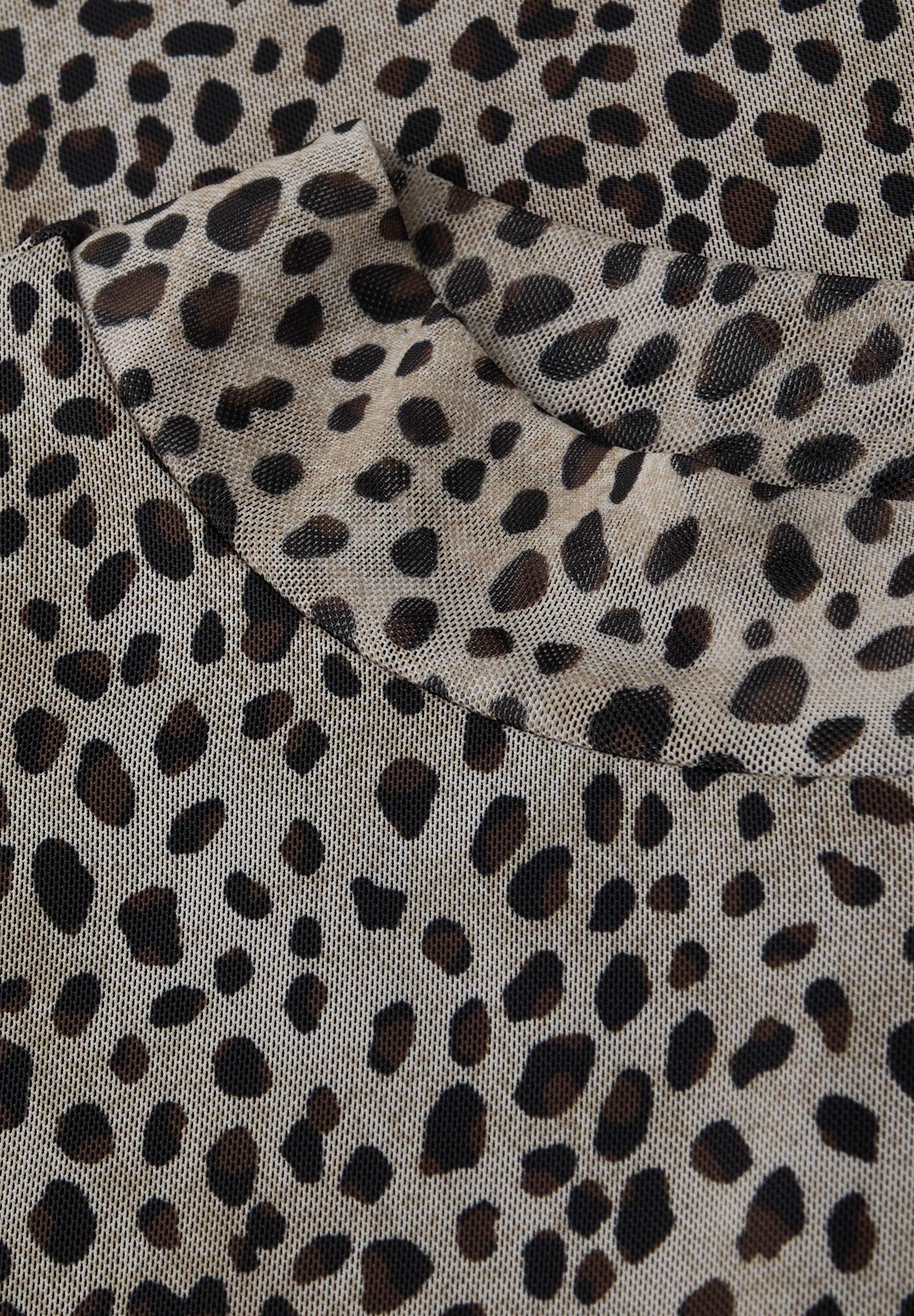 STREET ONE Langarmshirt in transparenter Mesh-Qualität und Leo-Muster